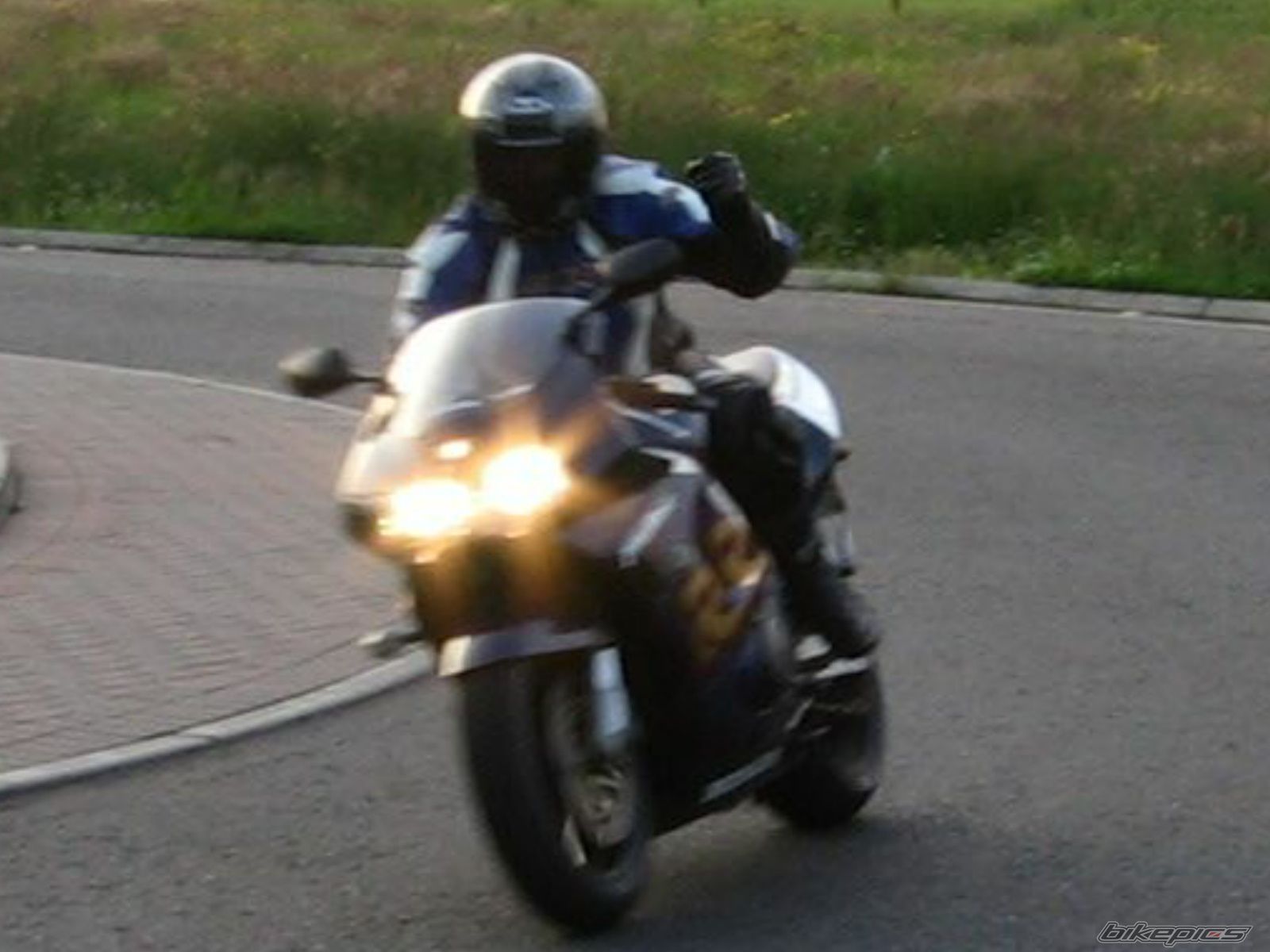 Bike Photo 935991