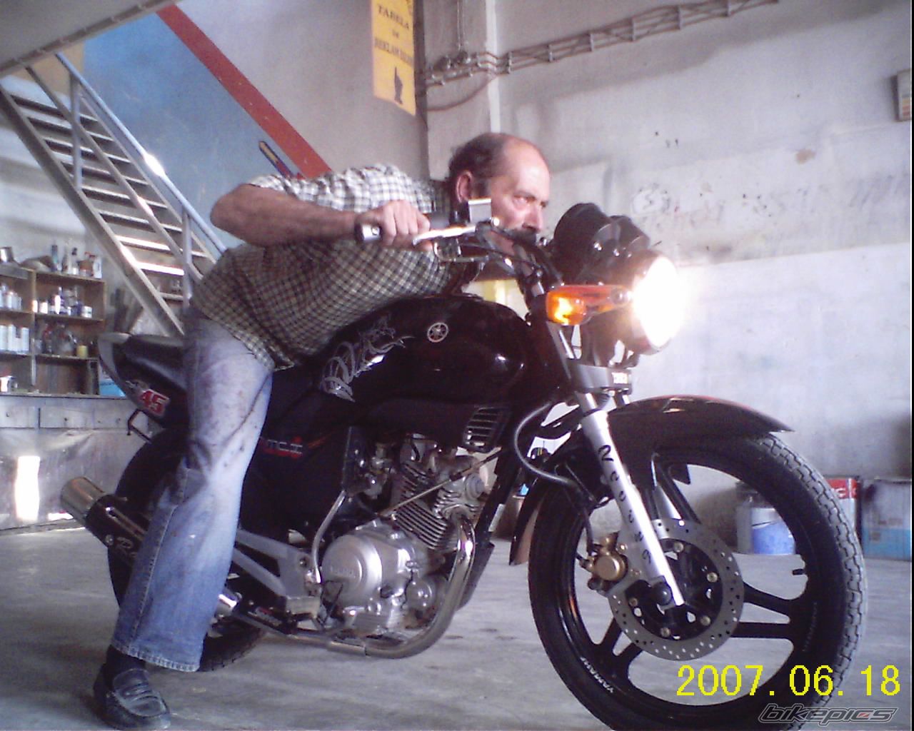Bike Photo 936010