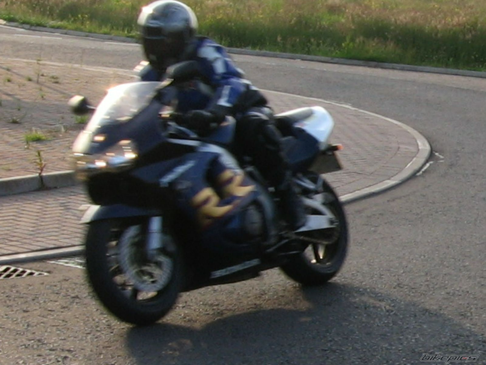 Bike Photo 936038