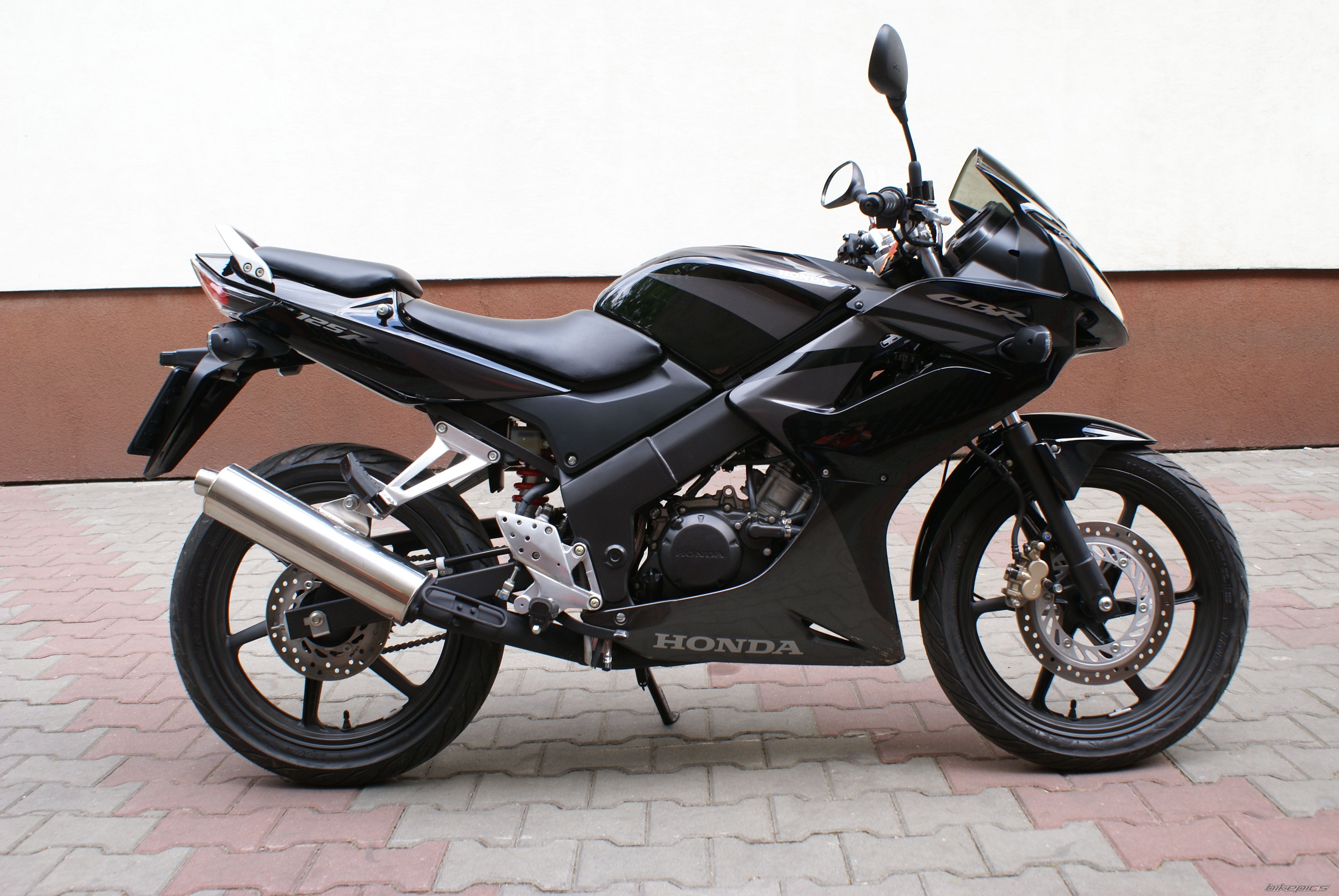 Bike Photo 936609