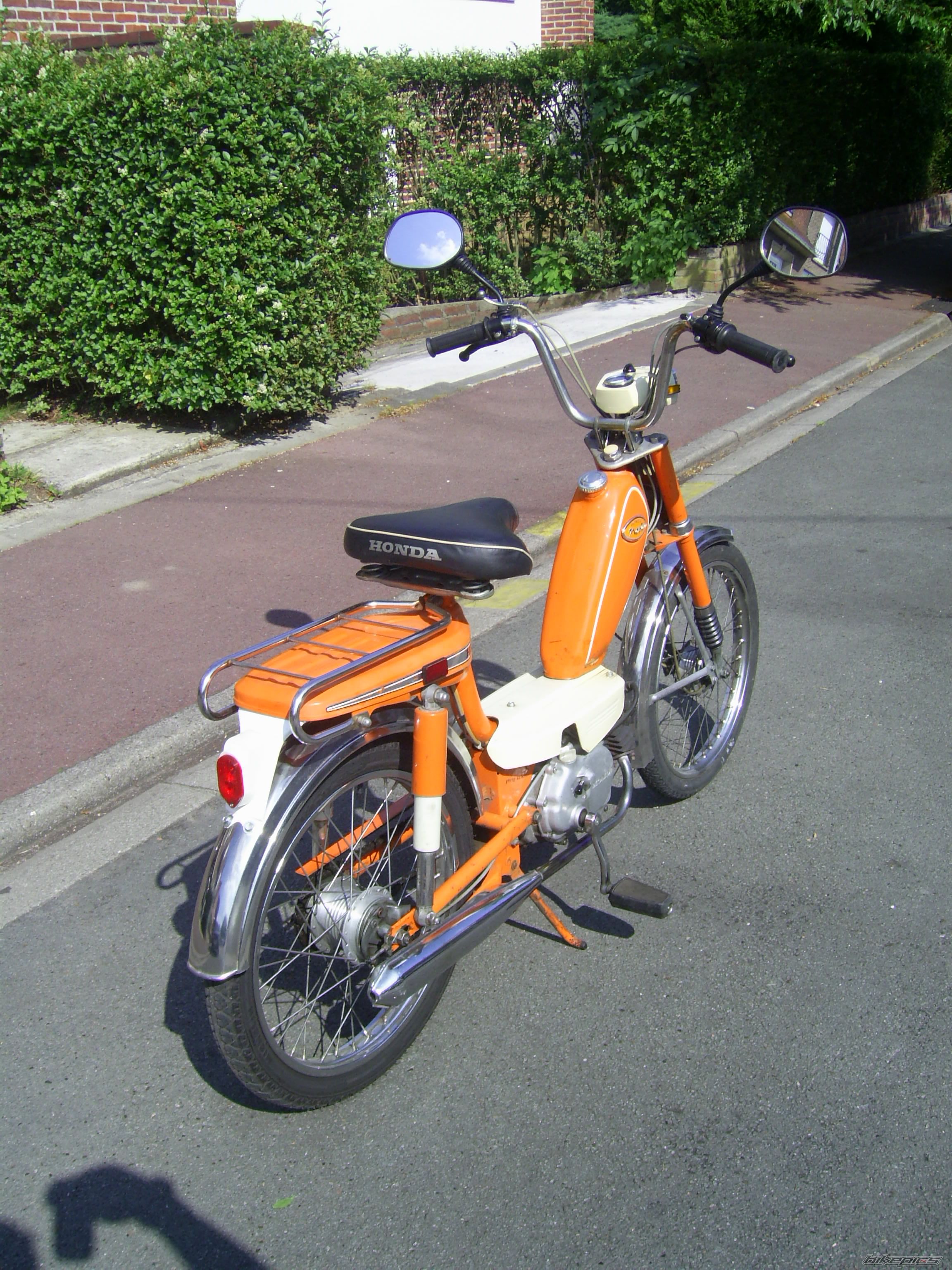 Photo 936921