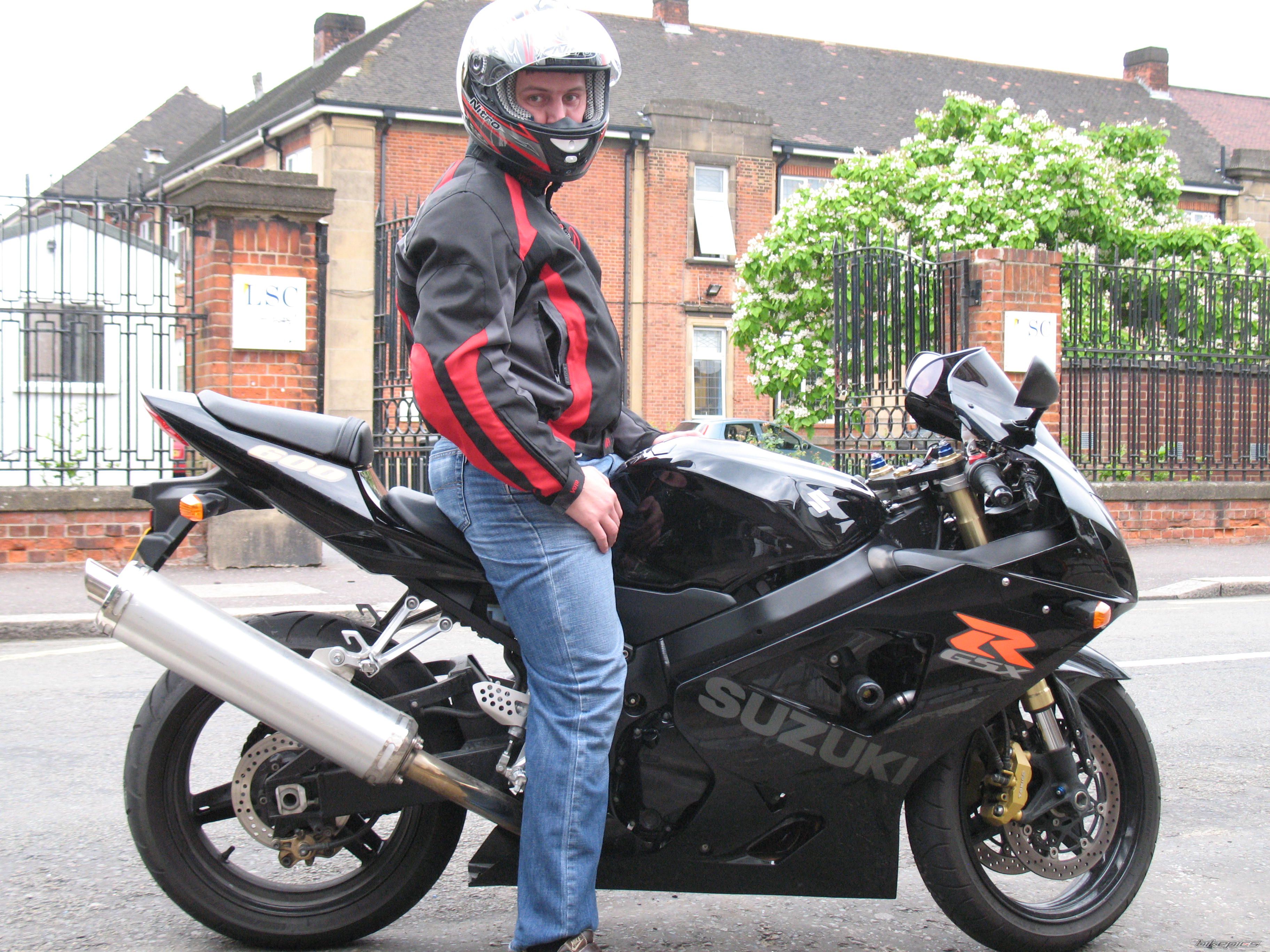 Bike Photo 937067