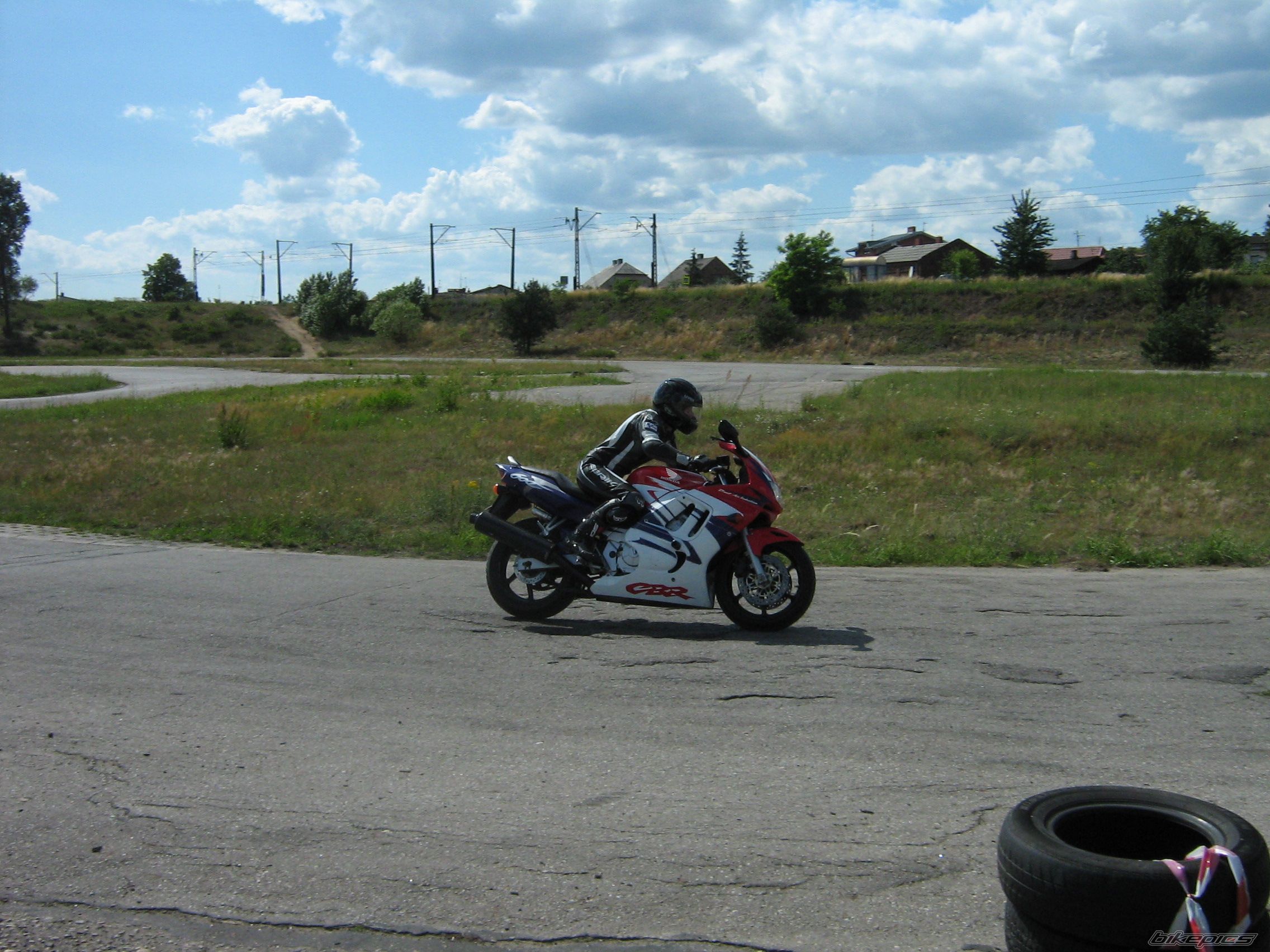 Bike Photo 937203