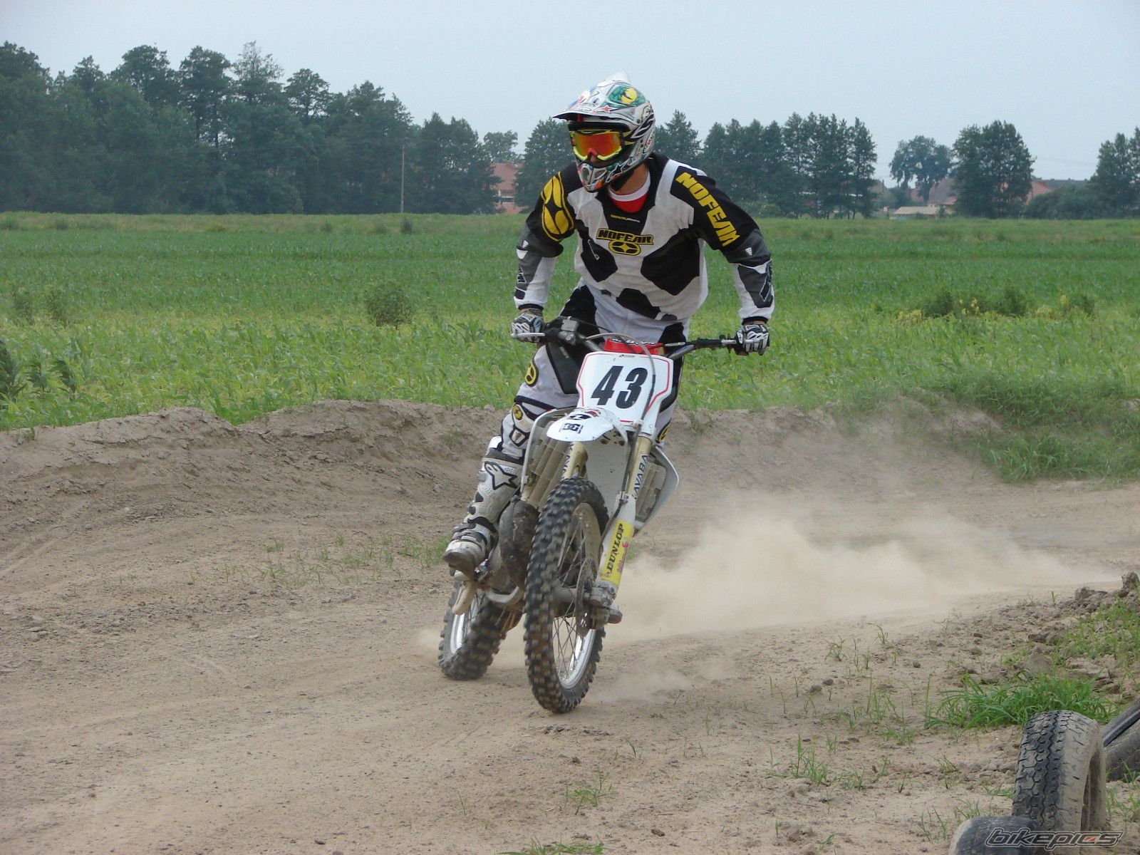 Bike Photo 937713