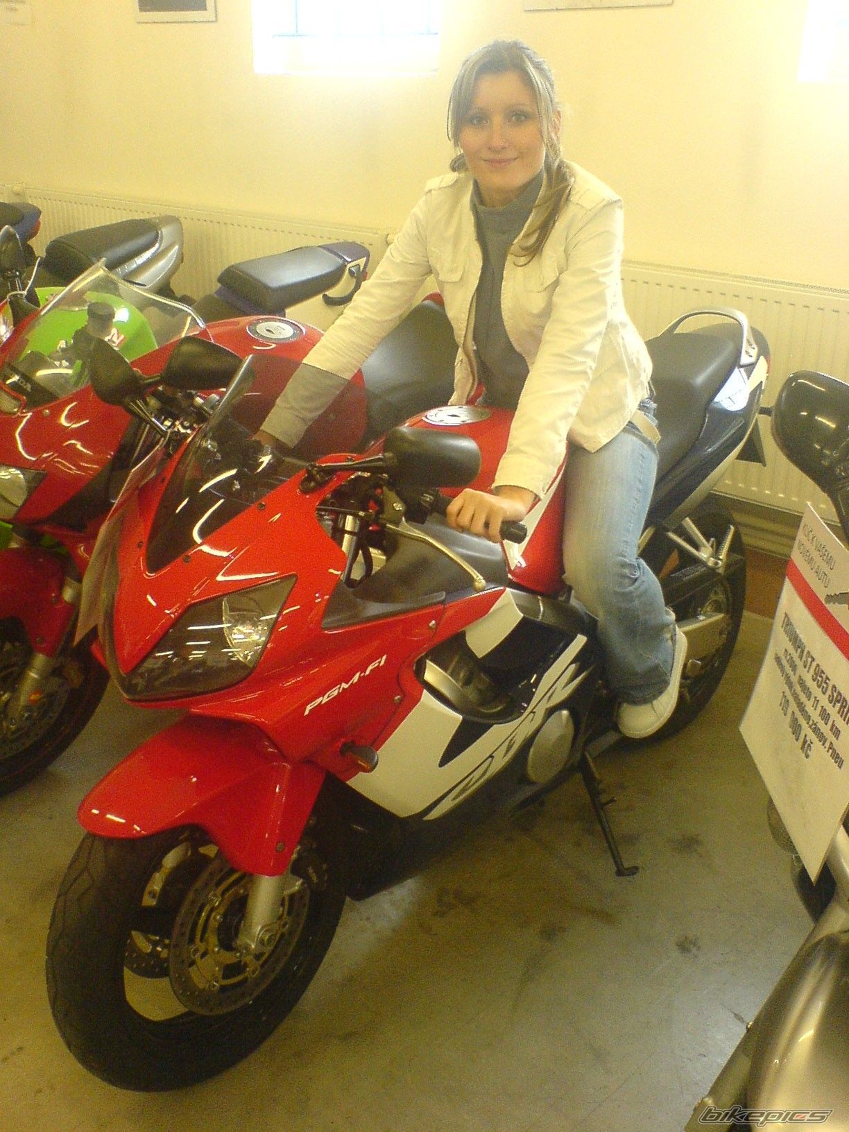 Bike Photo 937835