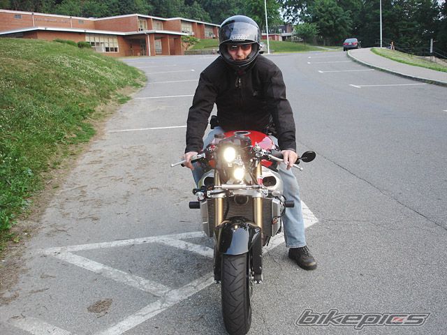 Bike Photo 937854