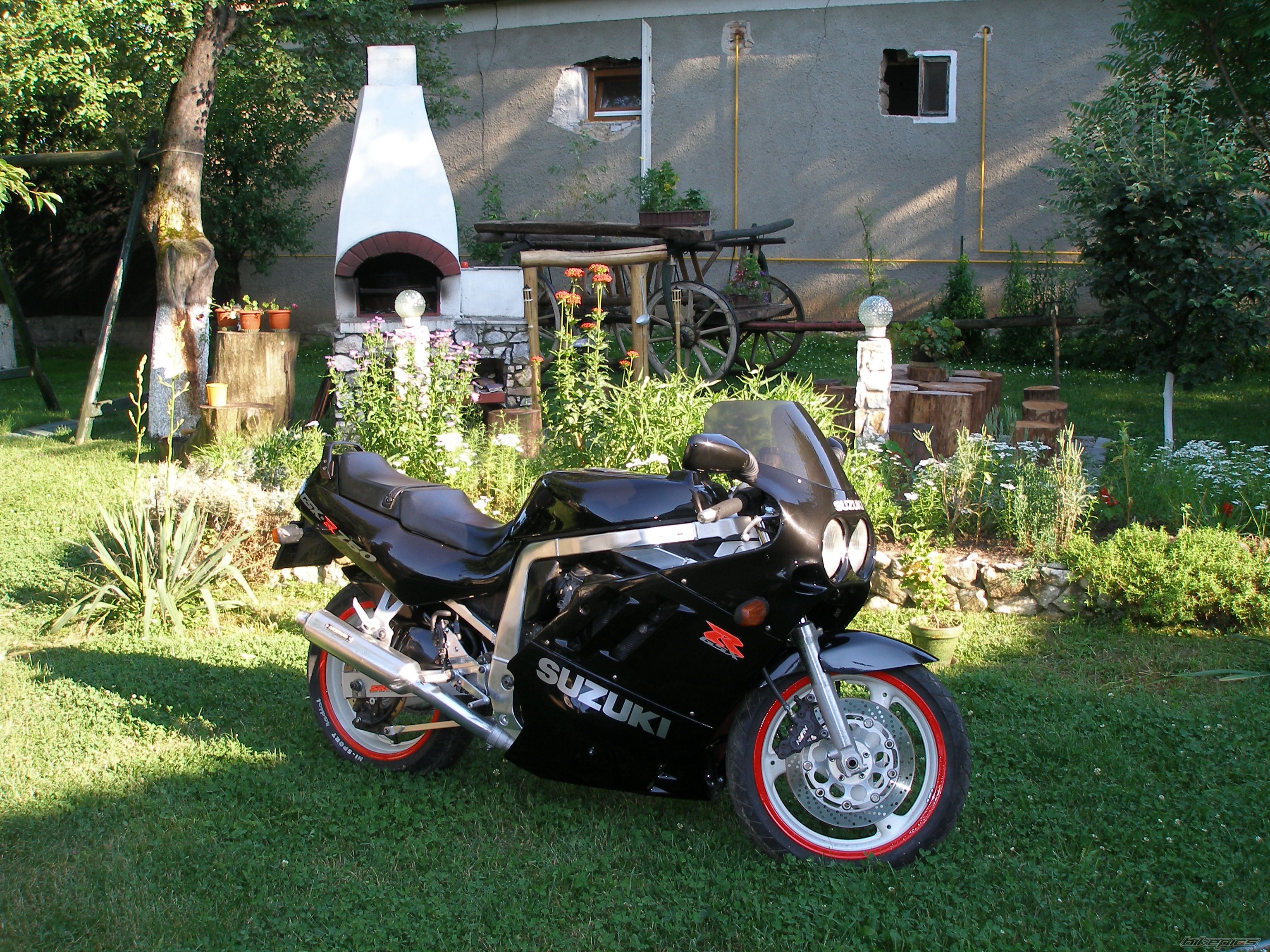 Photo 937944