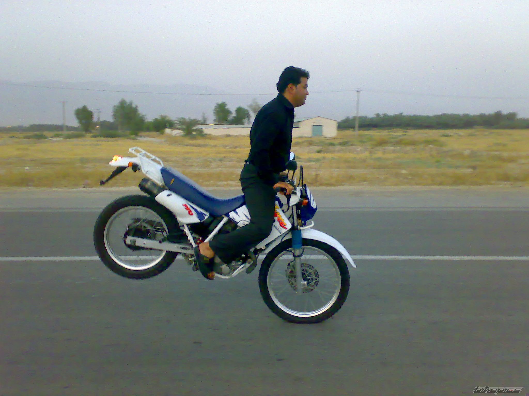 Bike Photo 938030