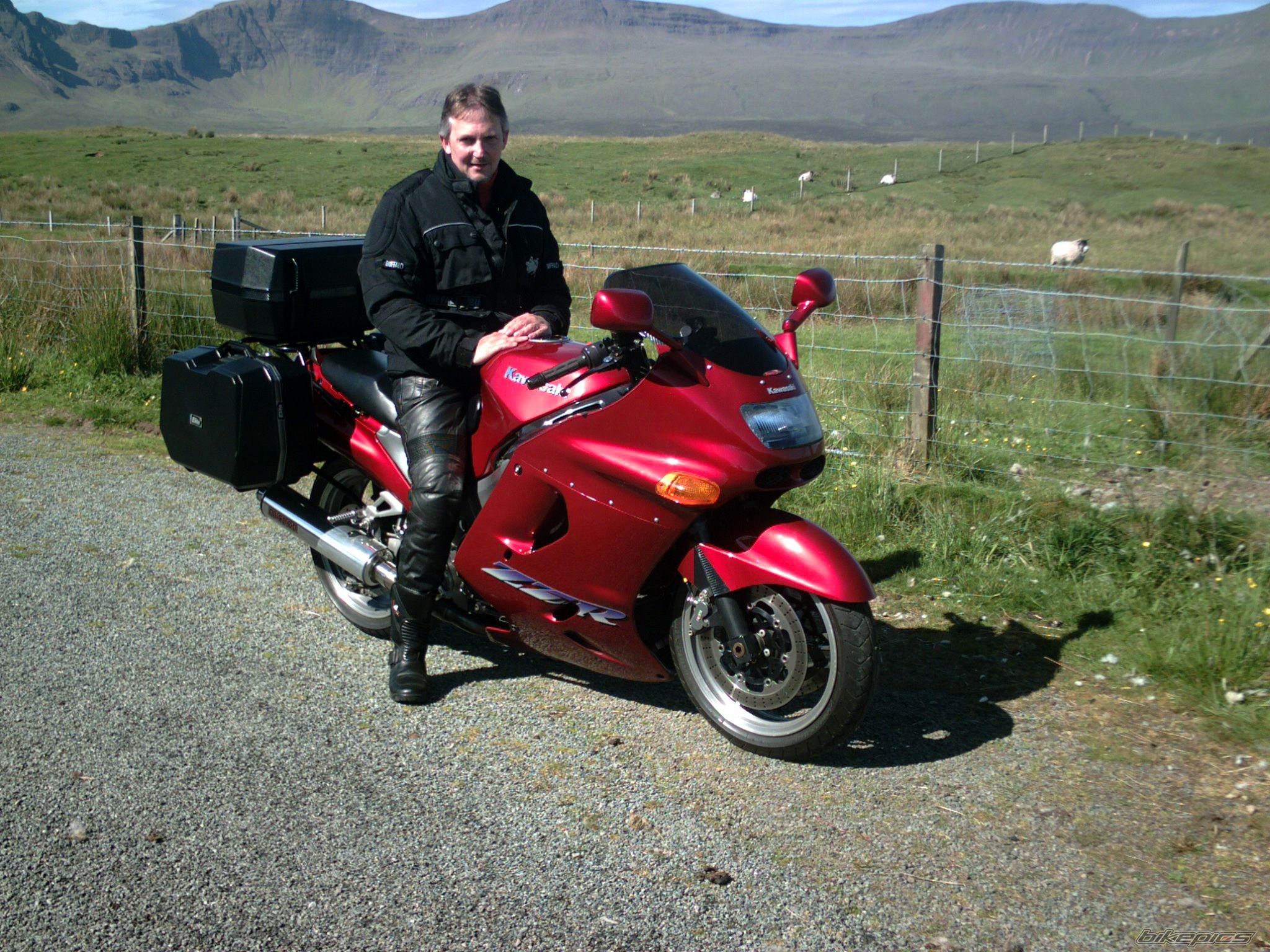 Bike Photo 938044