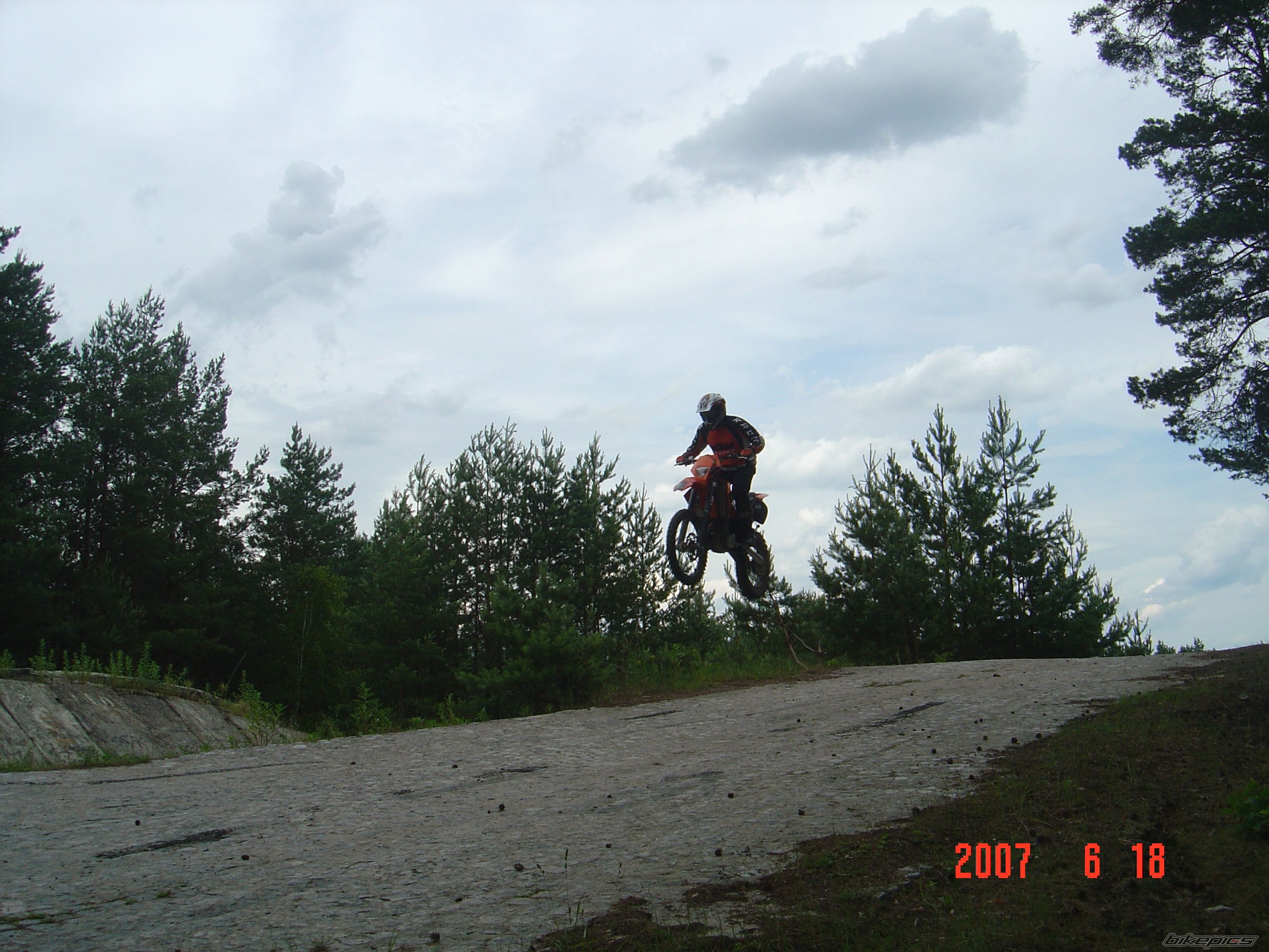 Bike Photo 938103