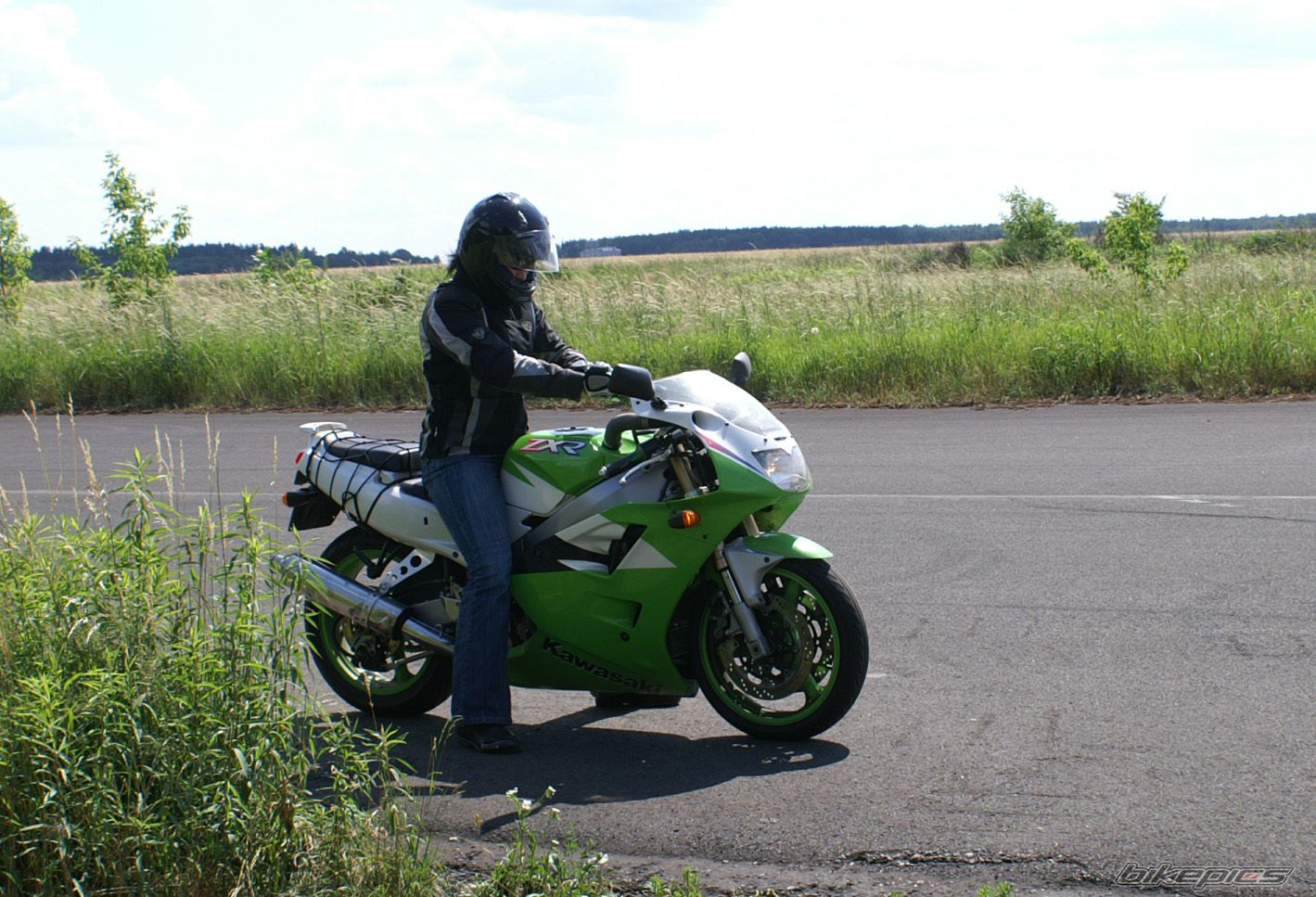 Bike Photo 939332