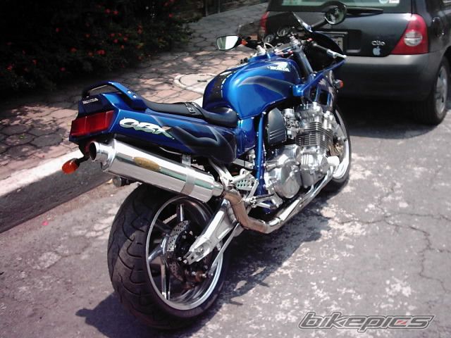 Photo 939671
