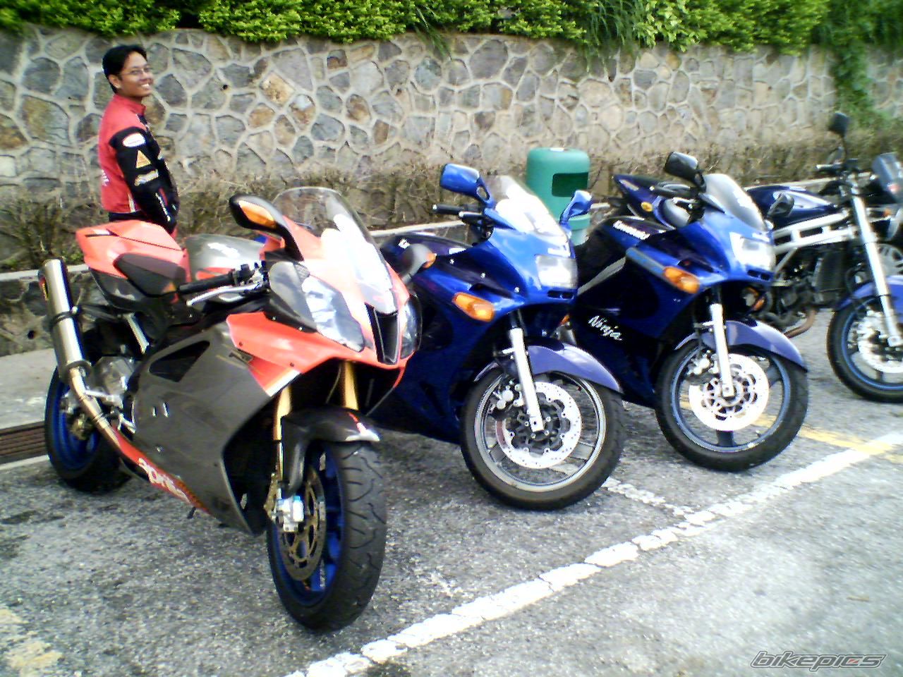 Photo 939685