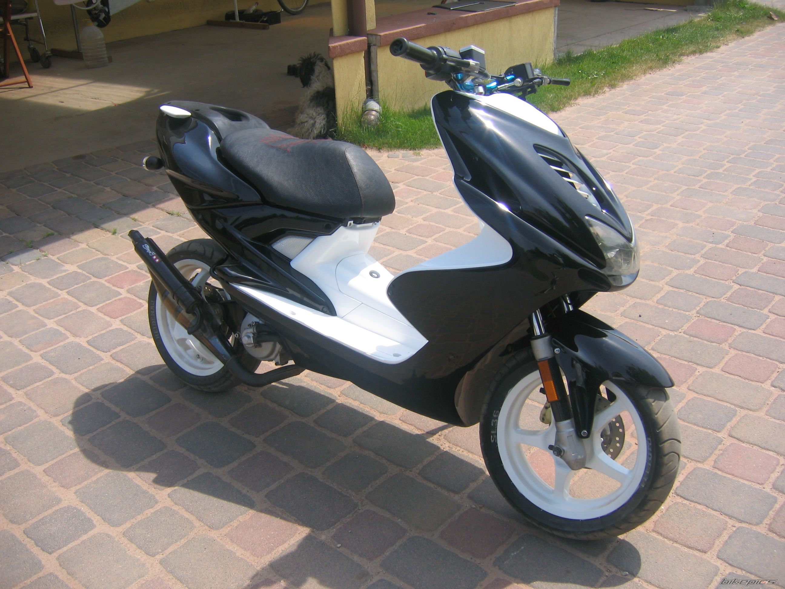 Bike Photo 940811