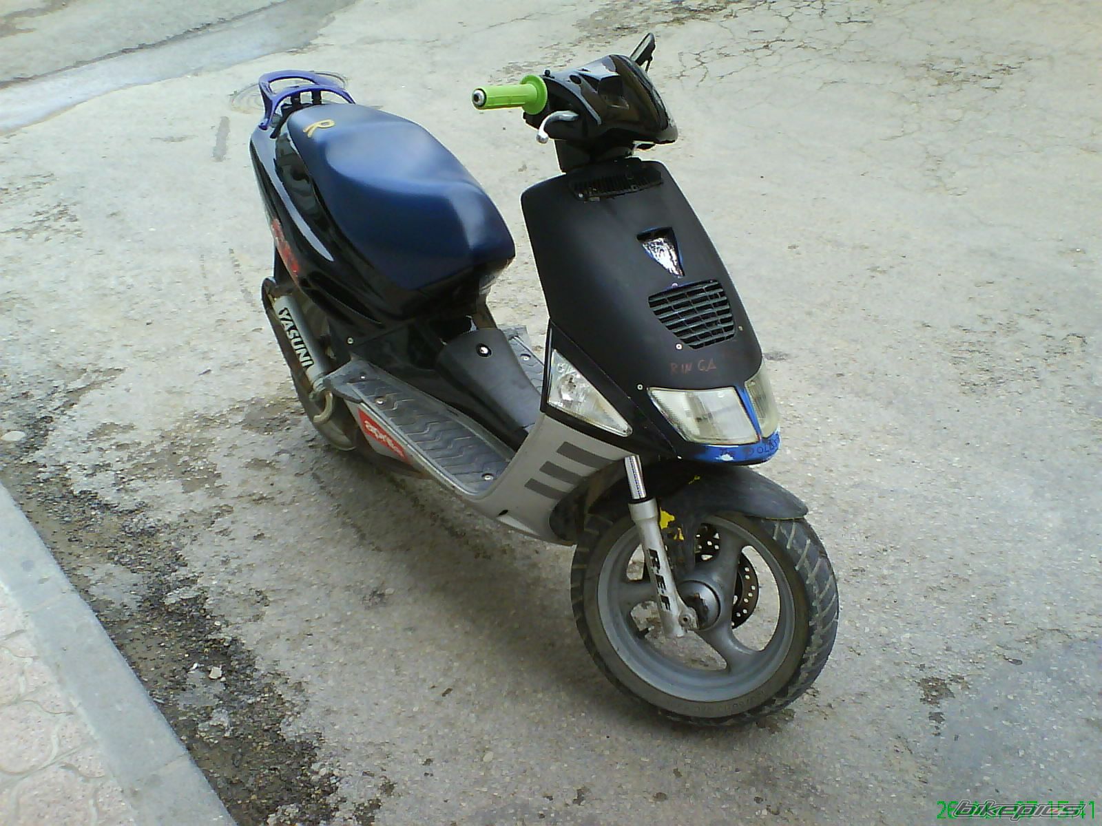 Photo 943373