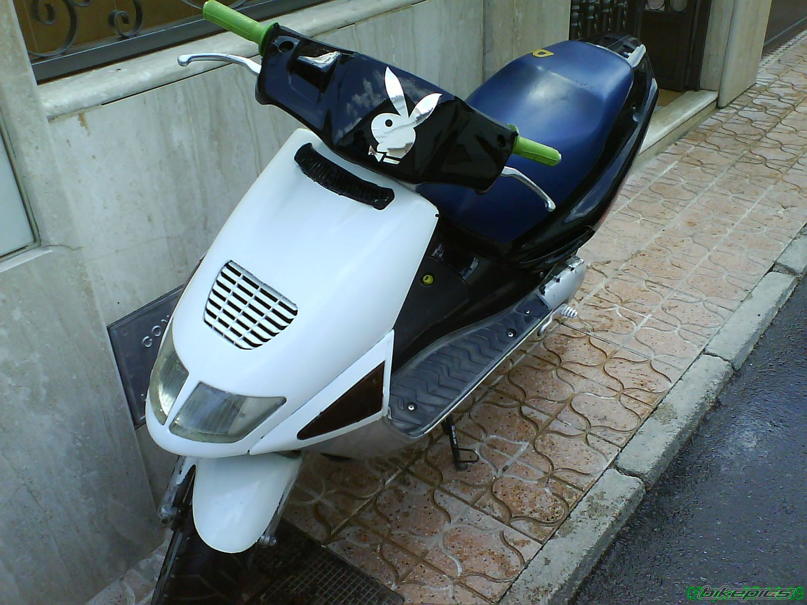 Photo 943380