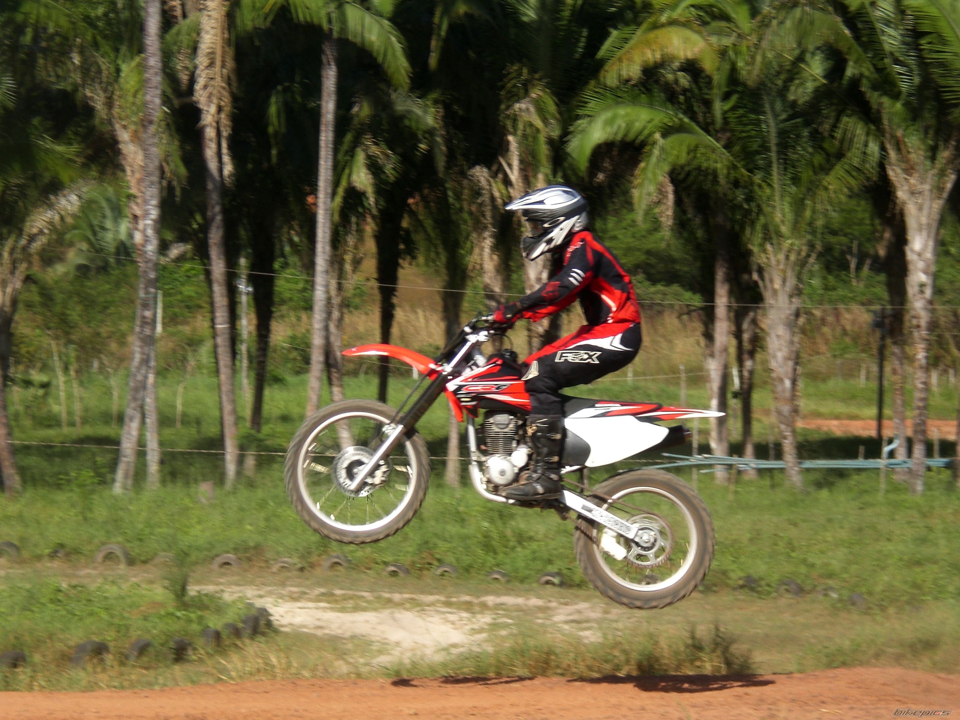 Bike Photo 943388