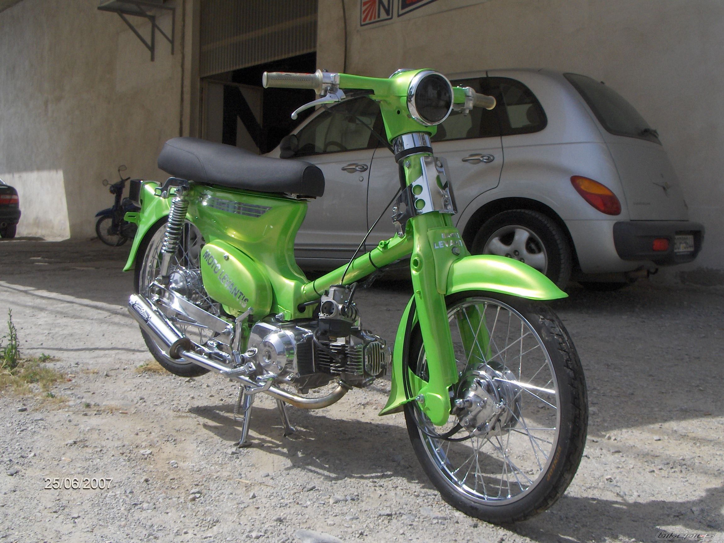 Bike Photo 943537