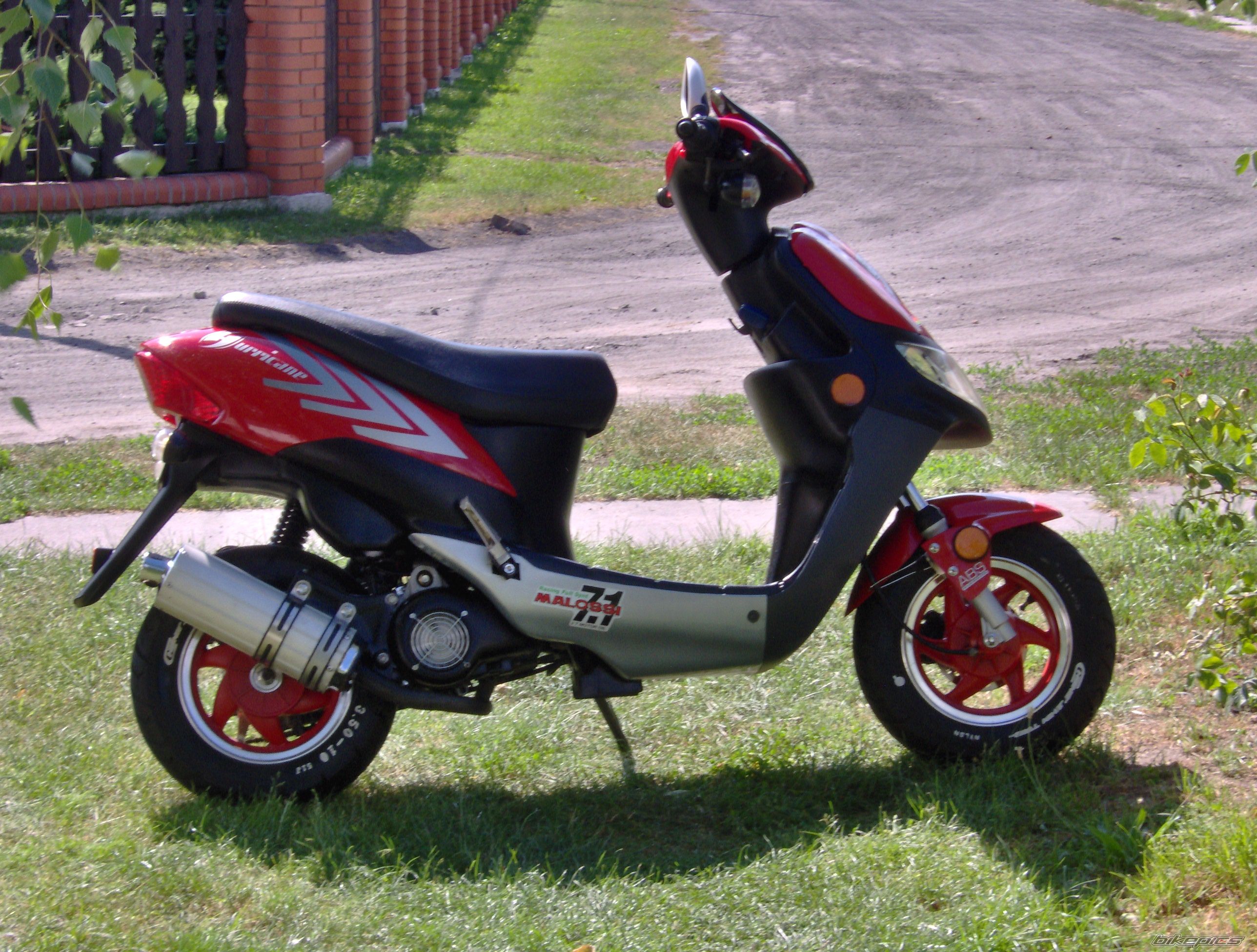 Bike Photo 943554