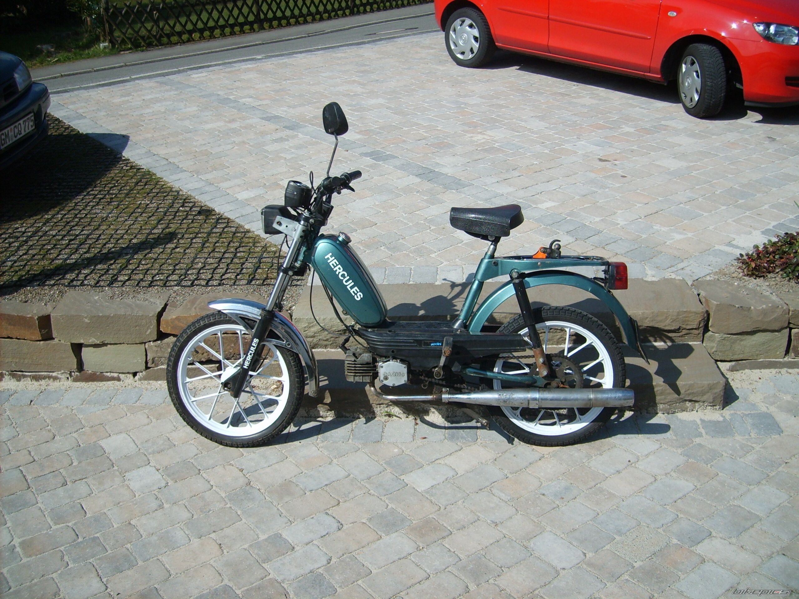 Photo 943917