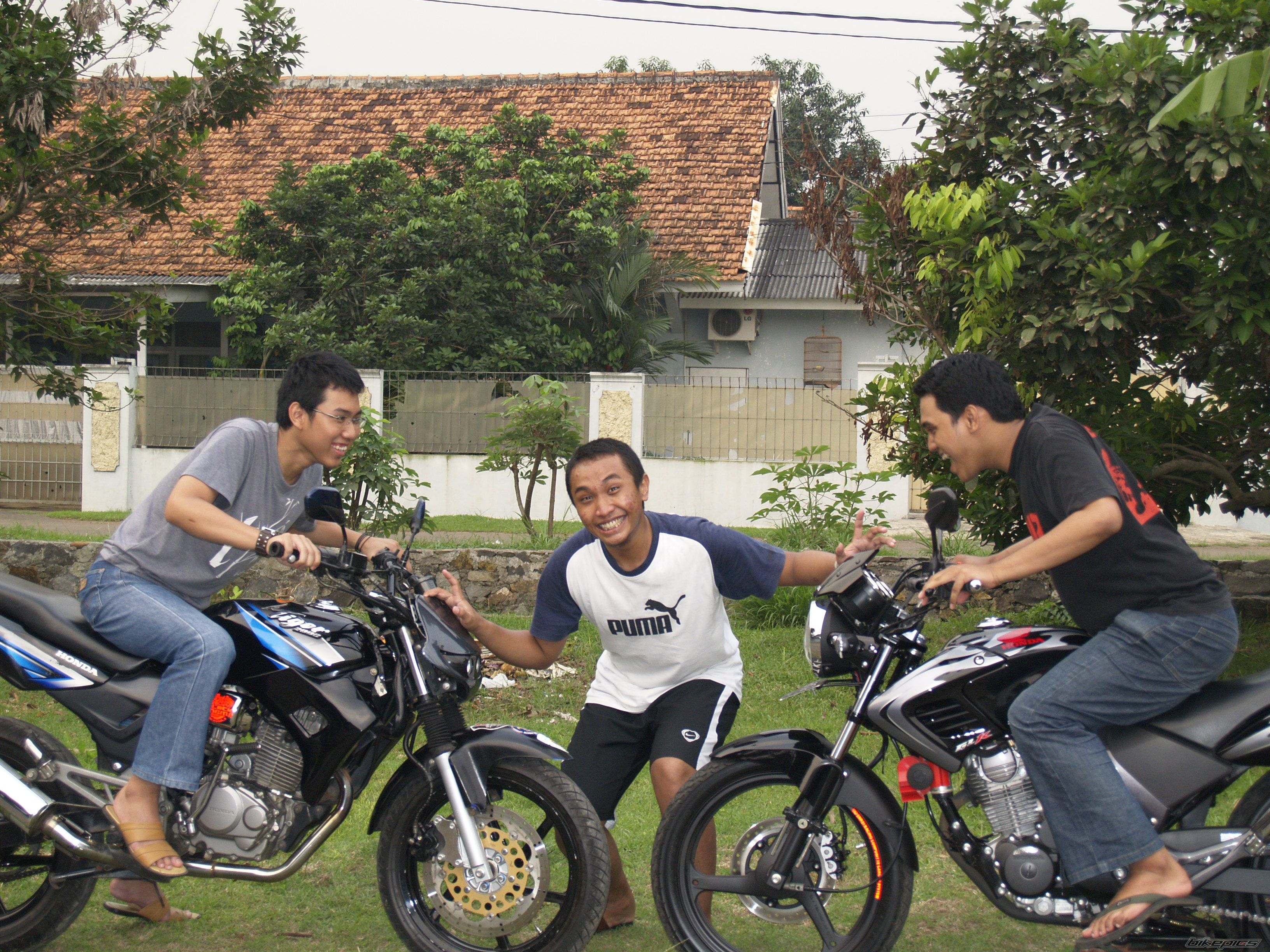 Bike Photo 944052