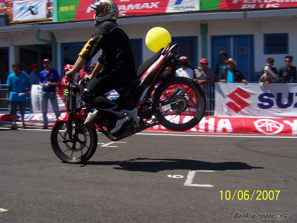 Photo 945387