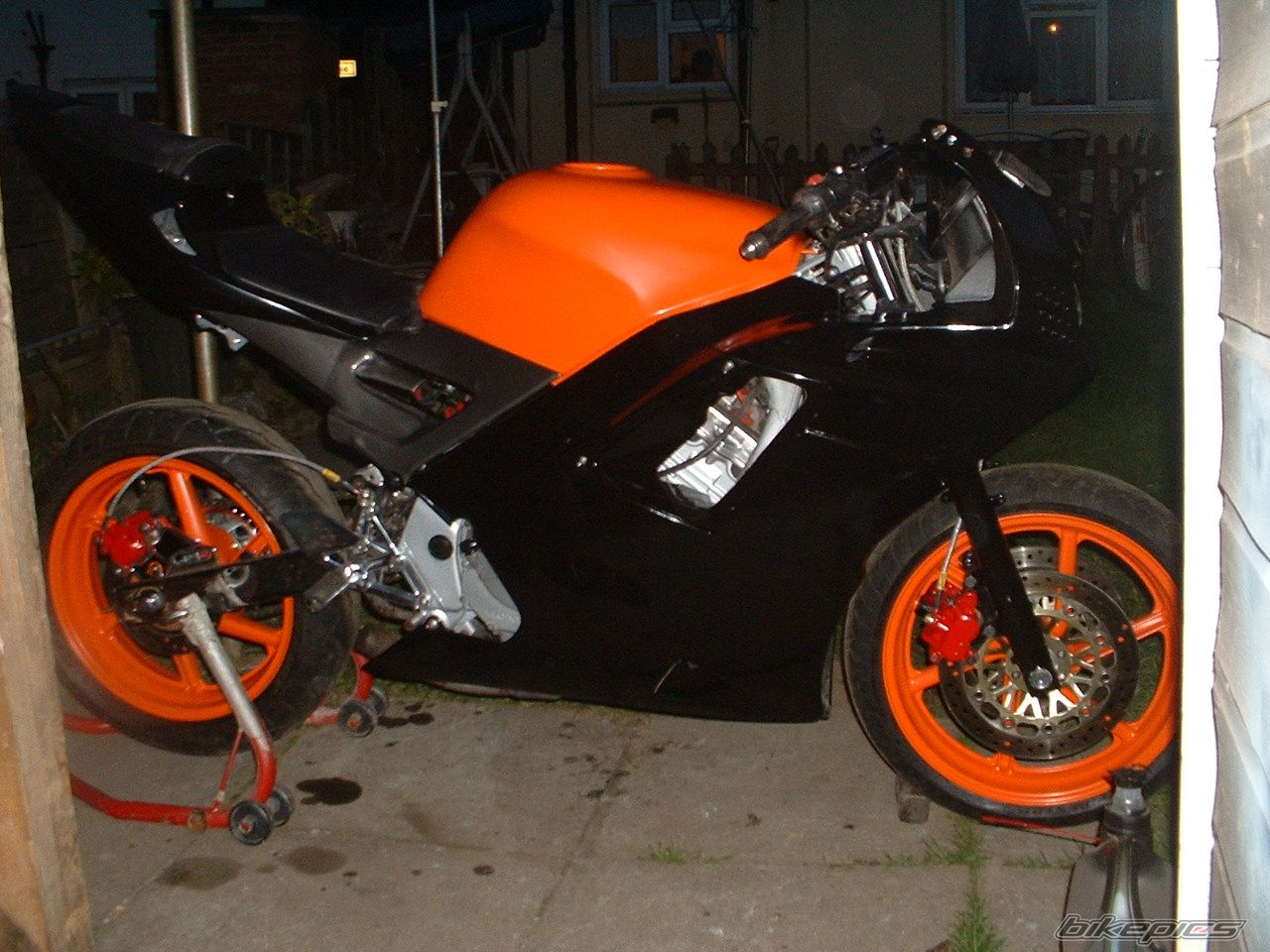 Photo 945669