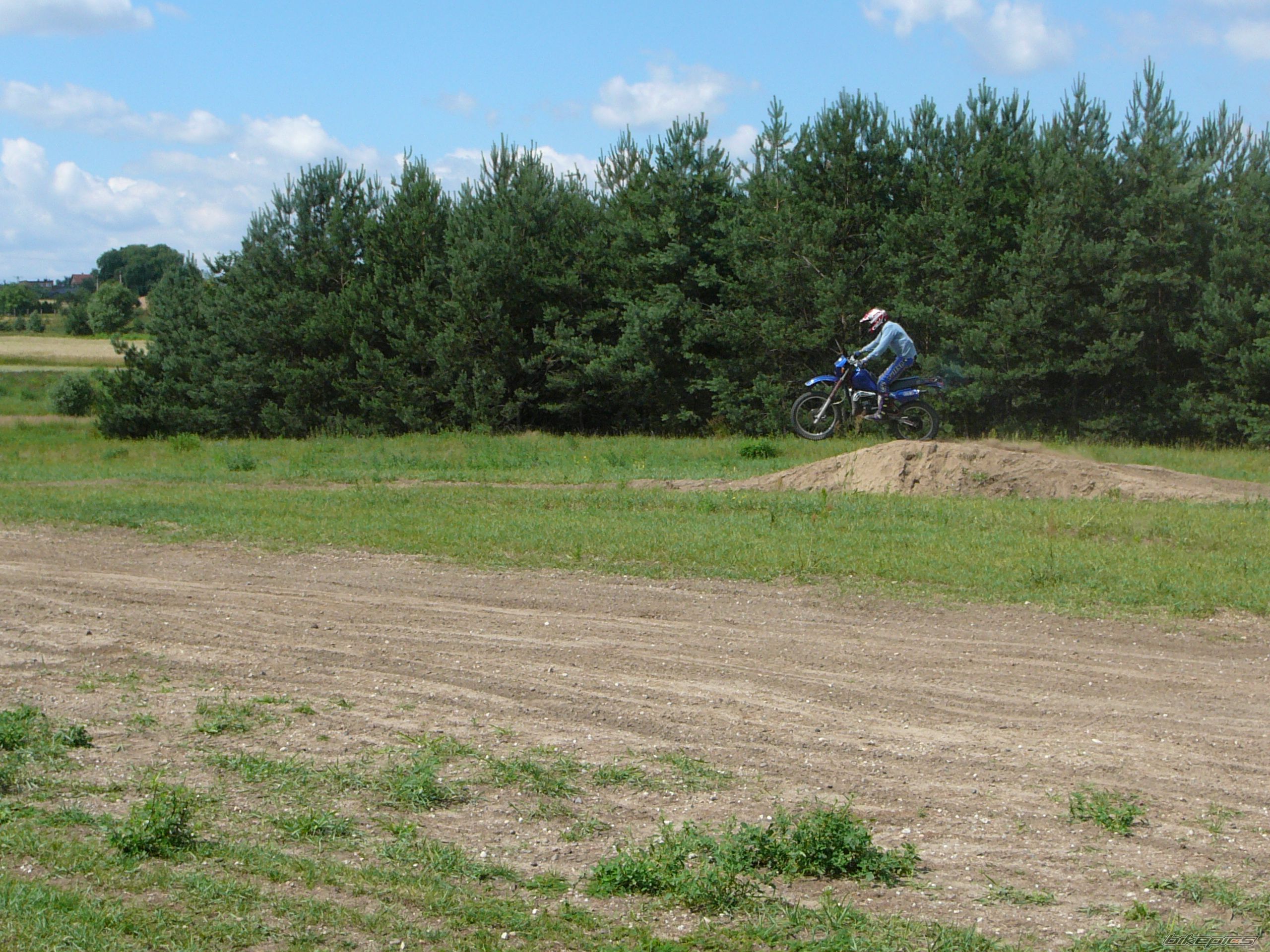 Bike Photo 946109