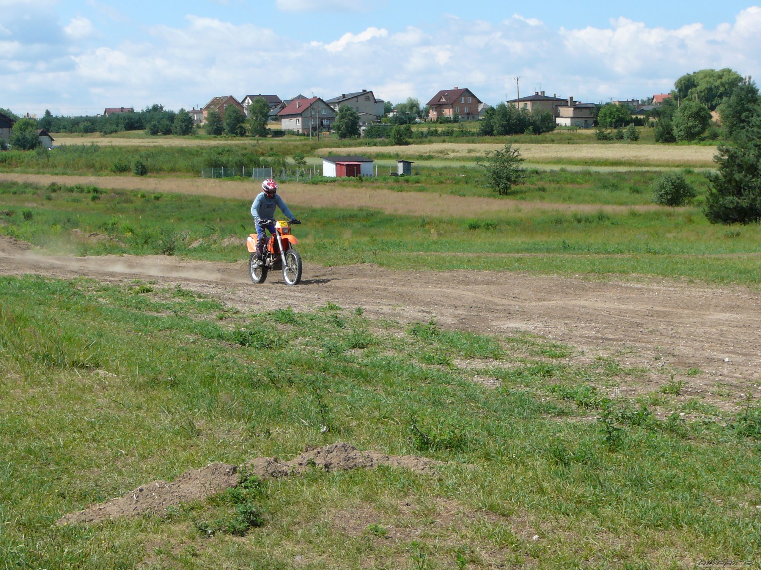 Bike Photo 946749