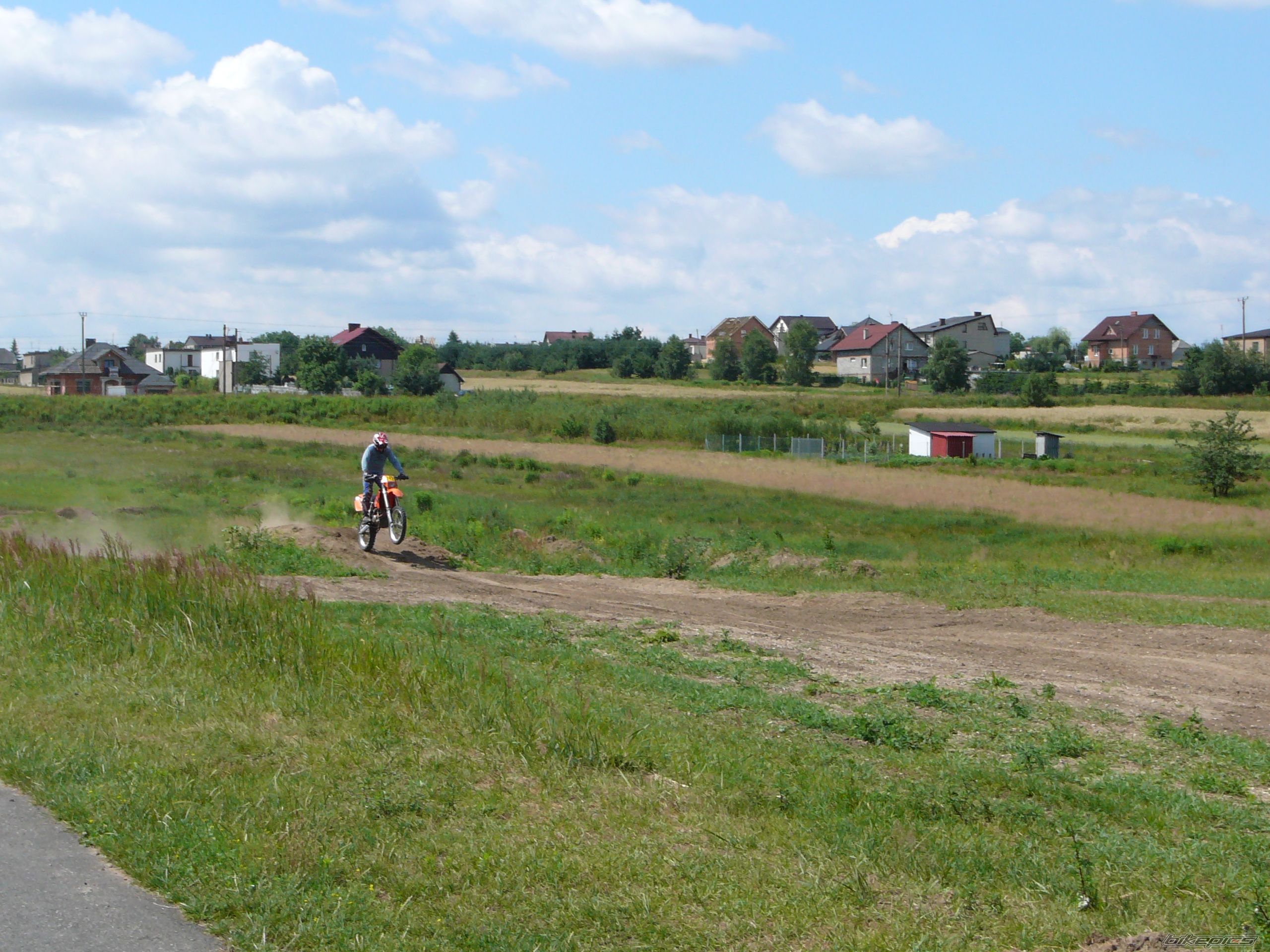 Bike Photo 946769