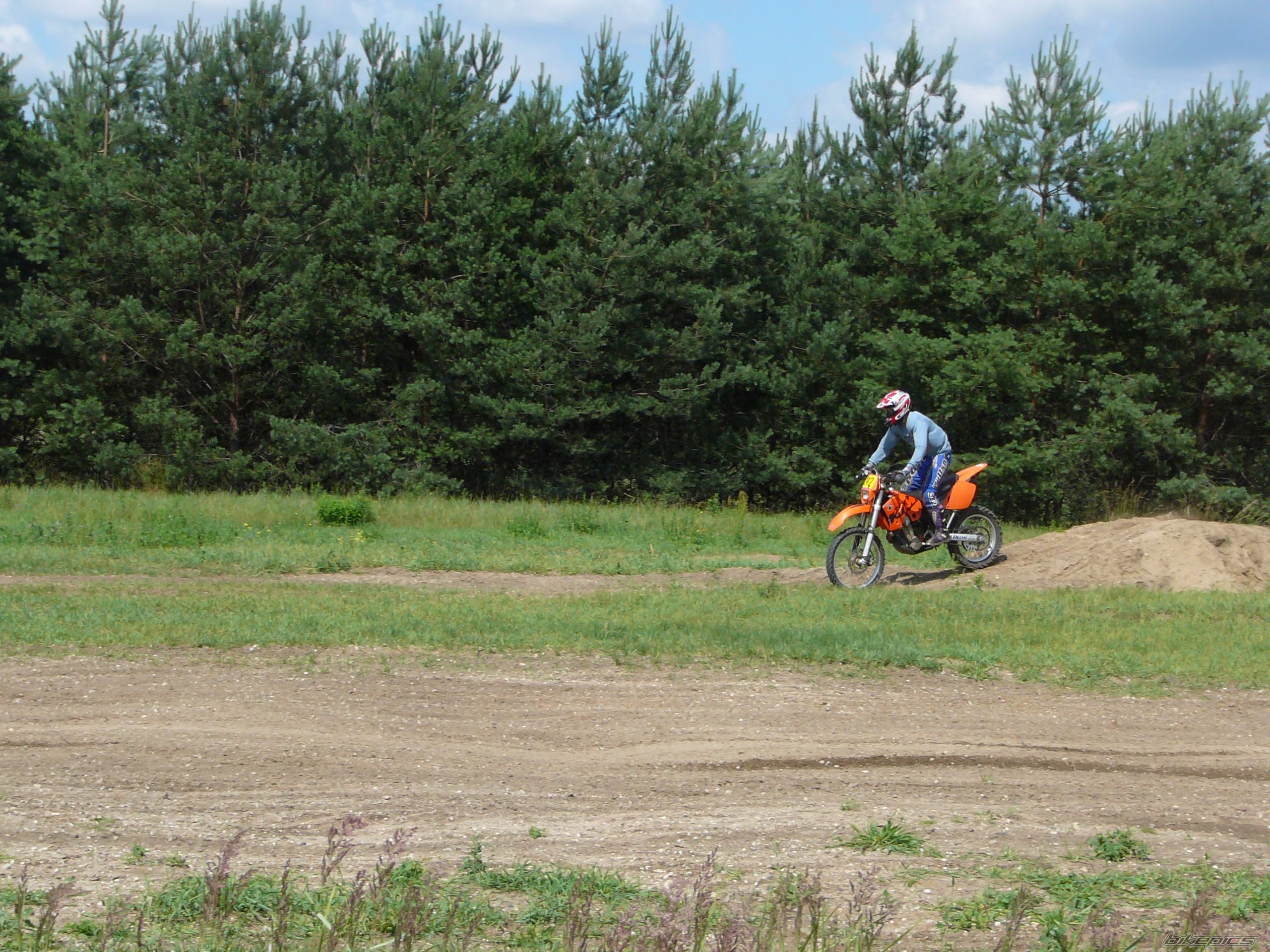 Bike Photo 947249