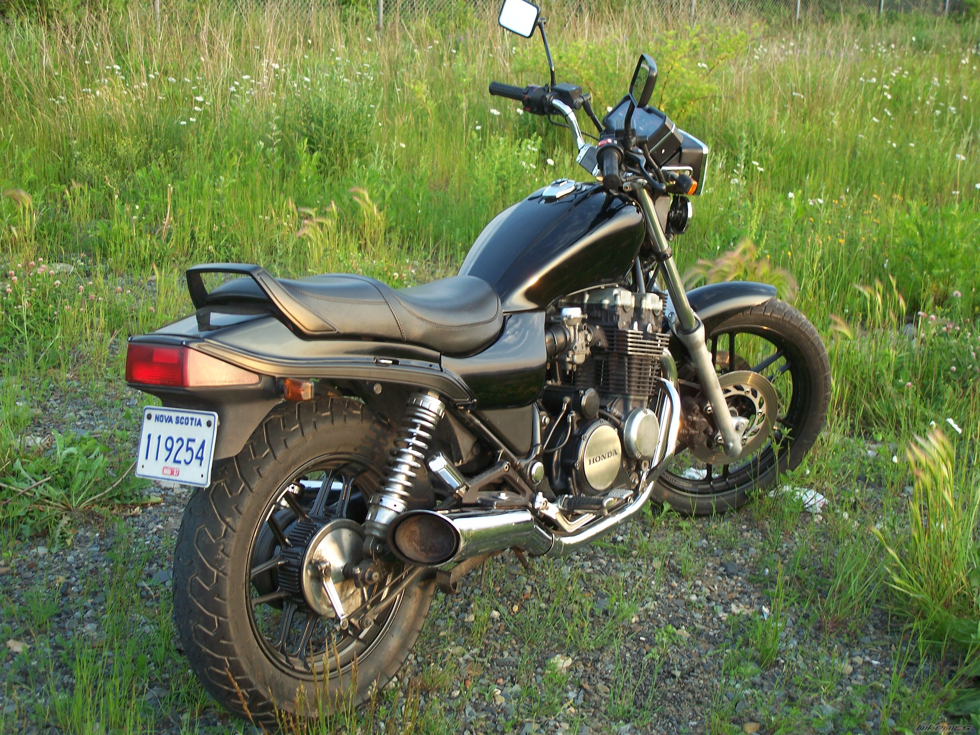 Photo 947336