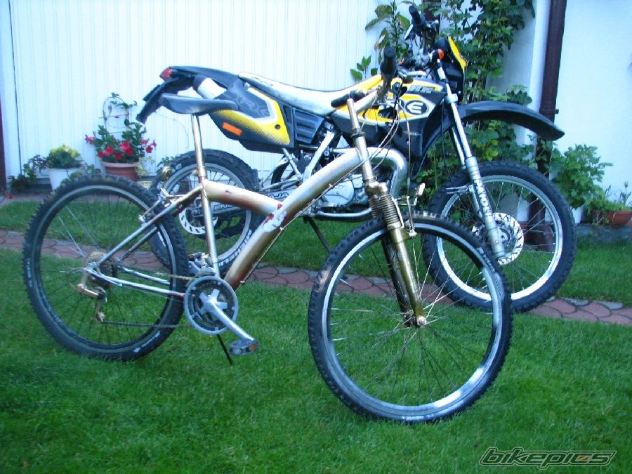 Bike Photo 947721