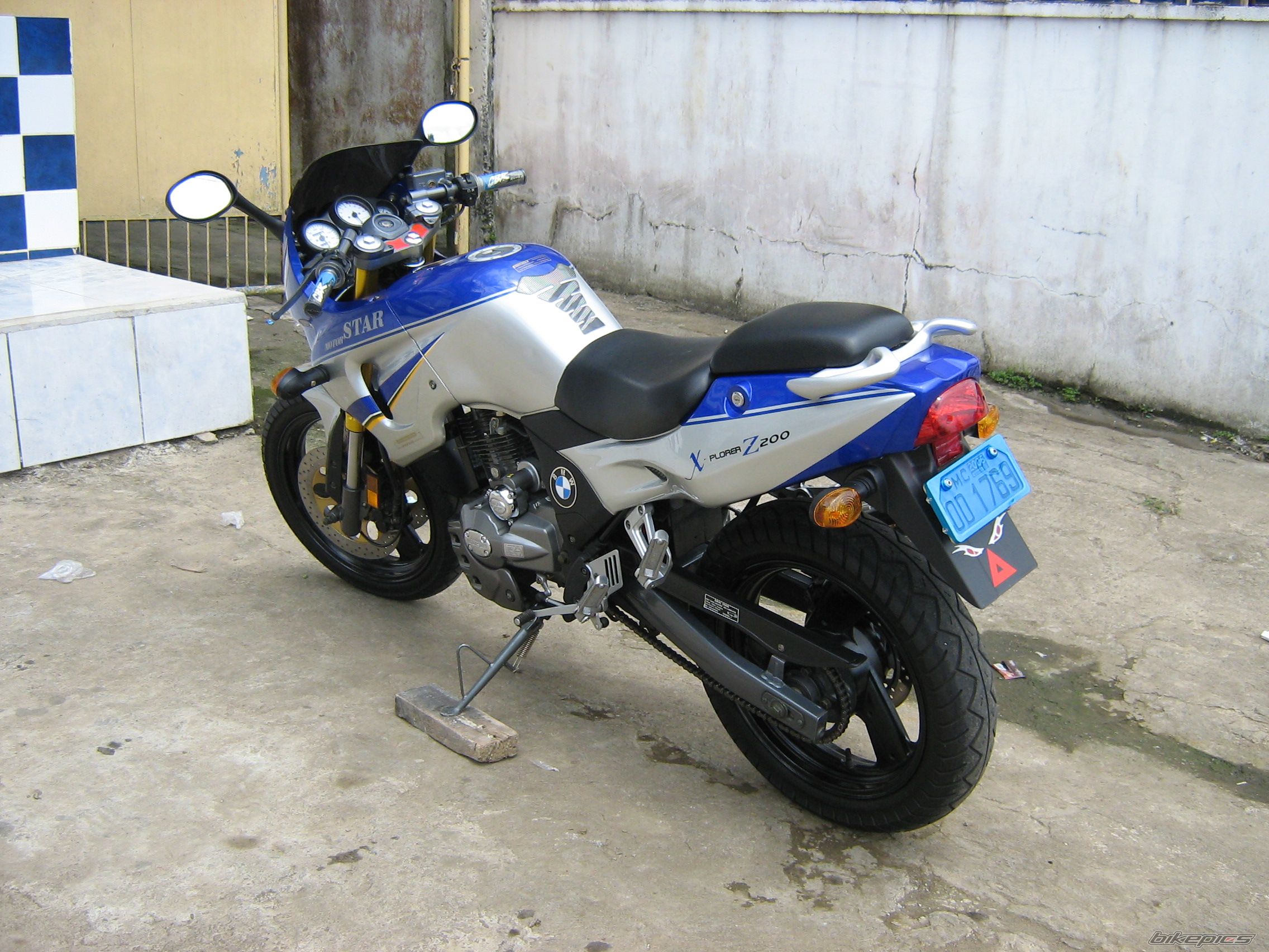 Bike Photo 948923