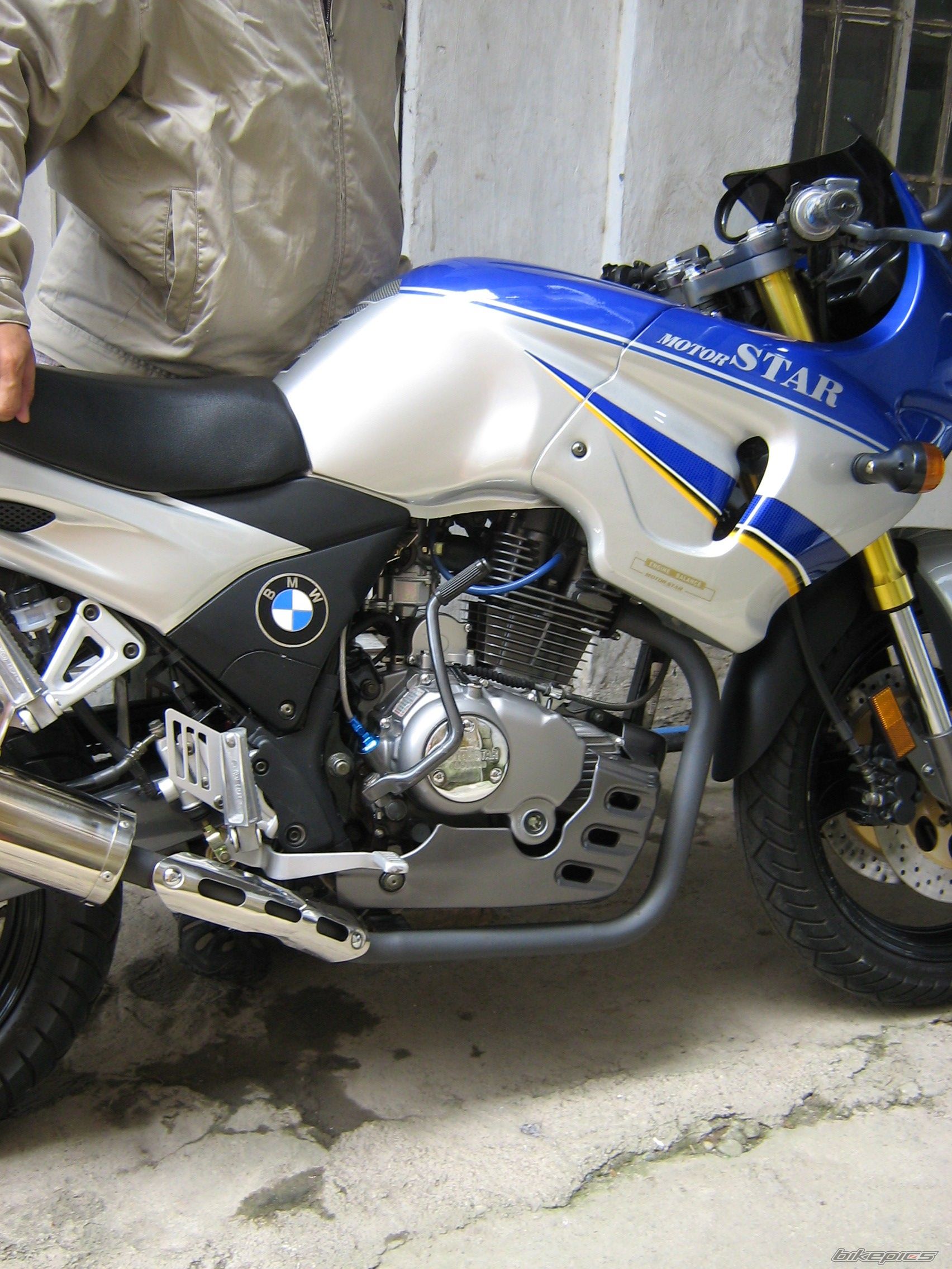 Bike Photo 948944