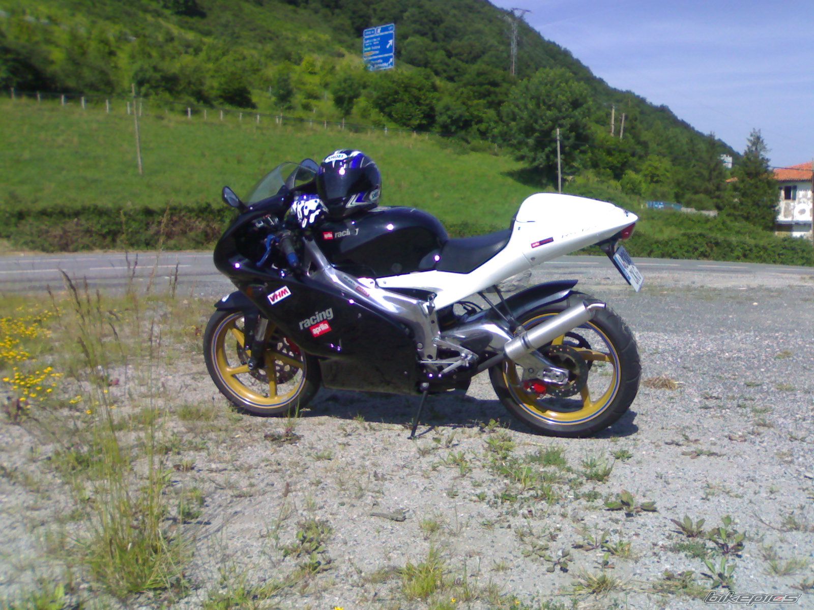 Photo 949505