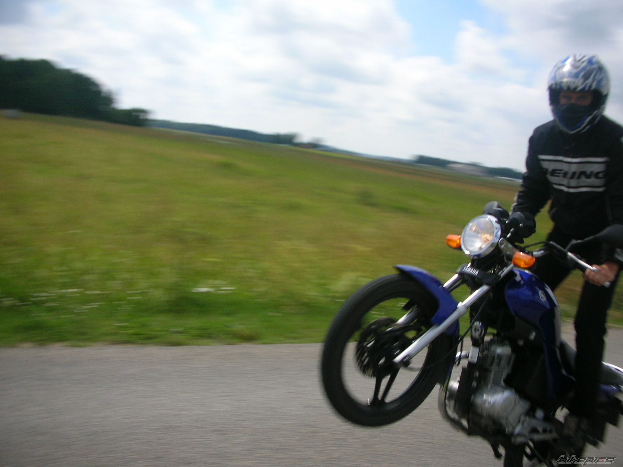 Bike Photo 949545