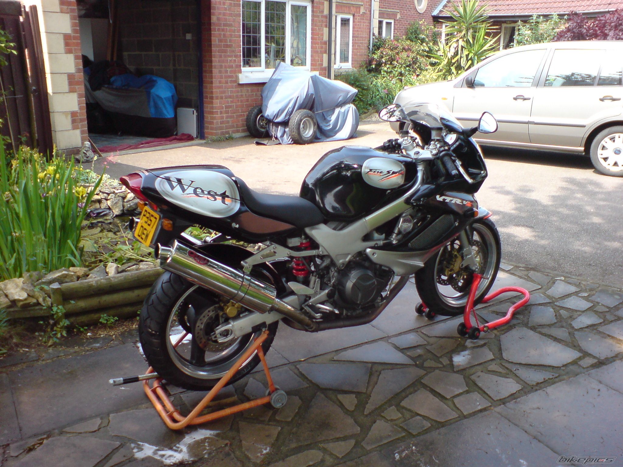 Bike Photo 949636