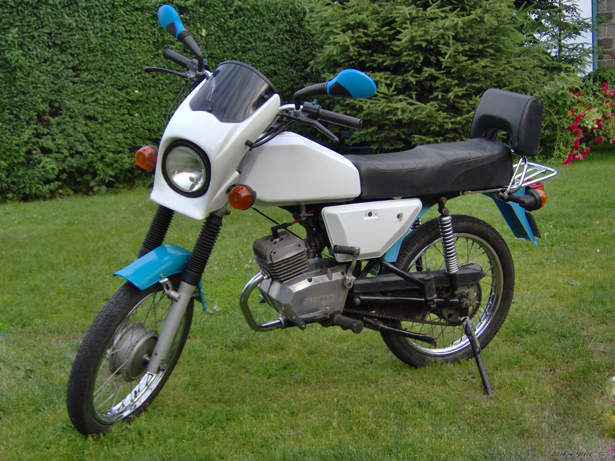 Bike Photo 949751