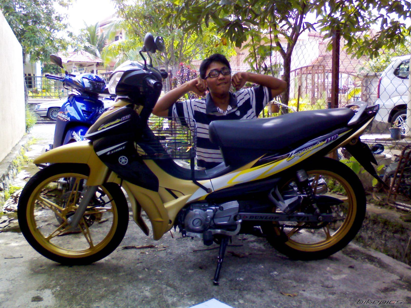 Bike Photo 950105