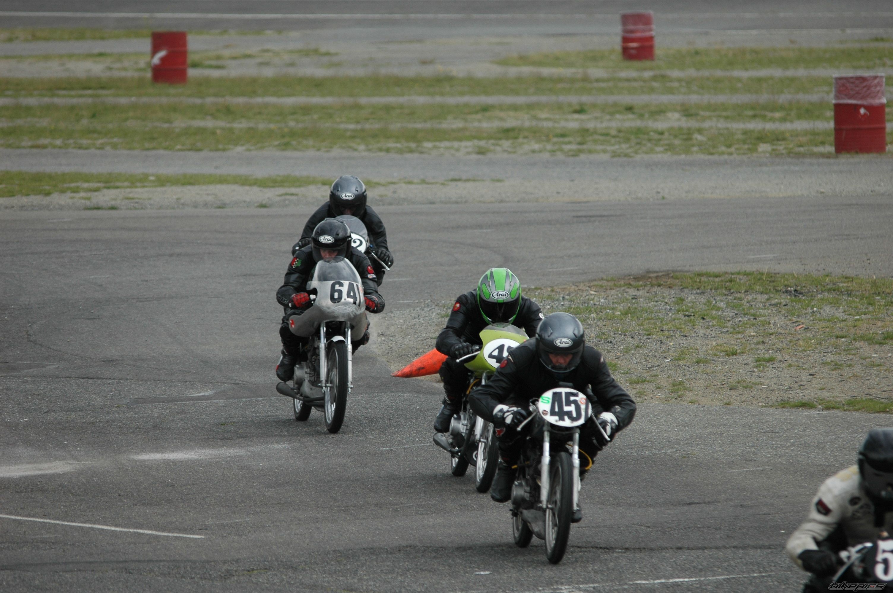 Photo 950125