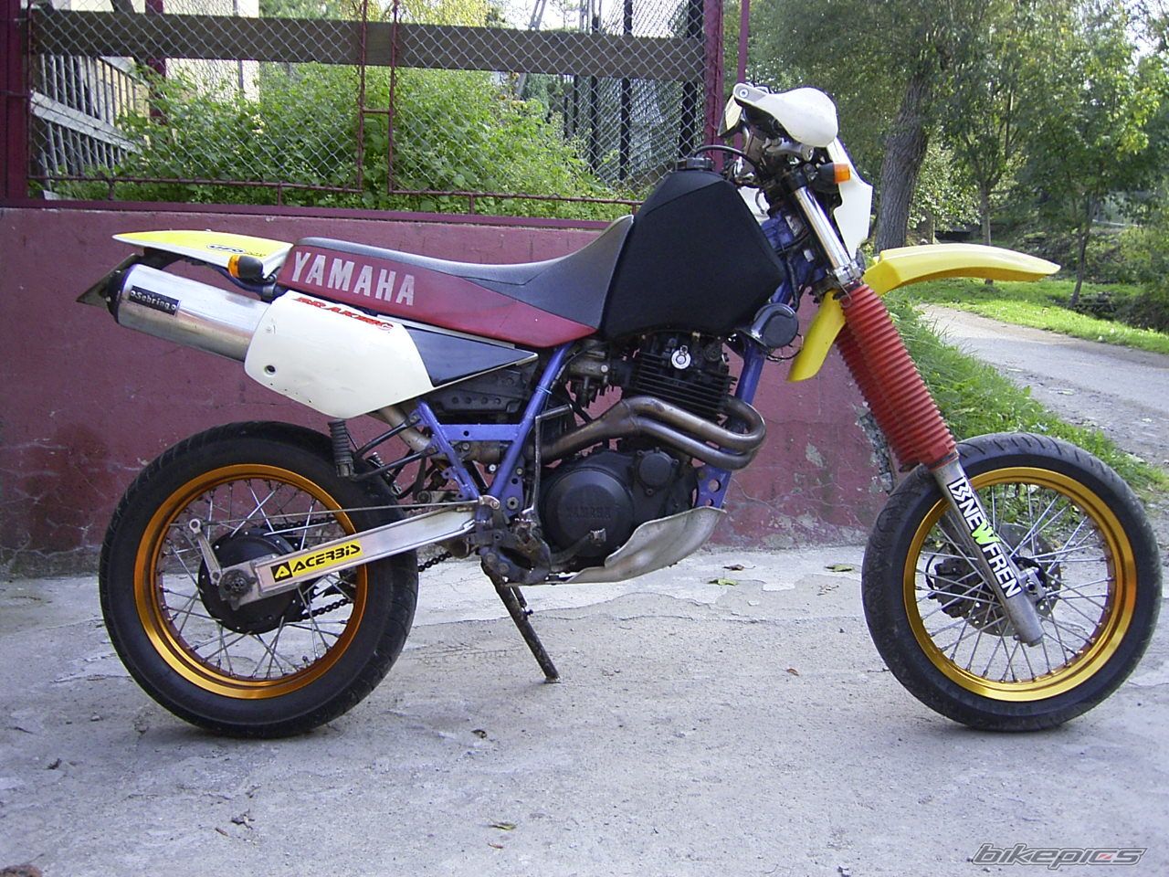 Bike Photo 950330