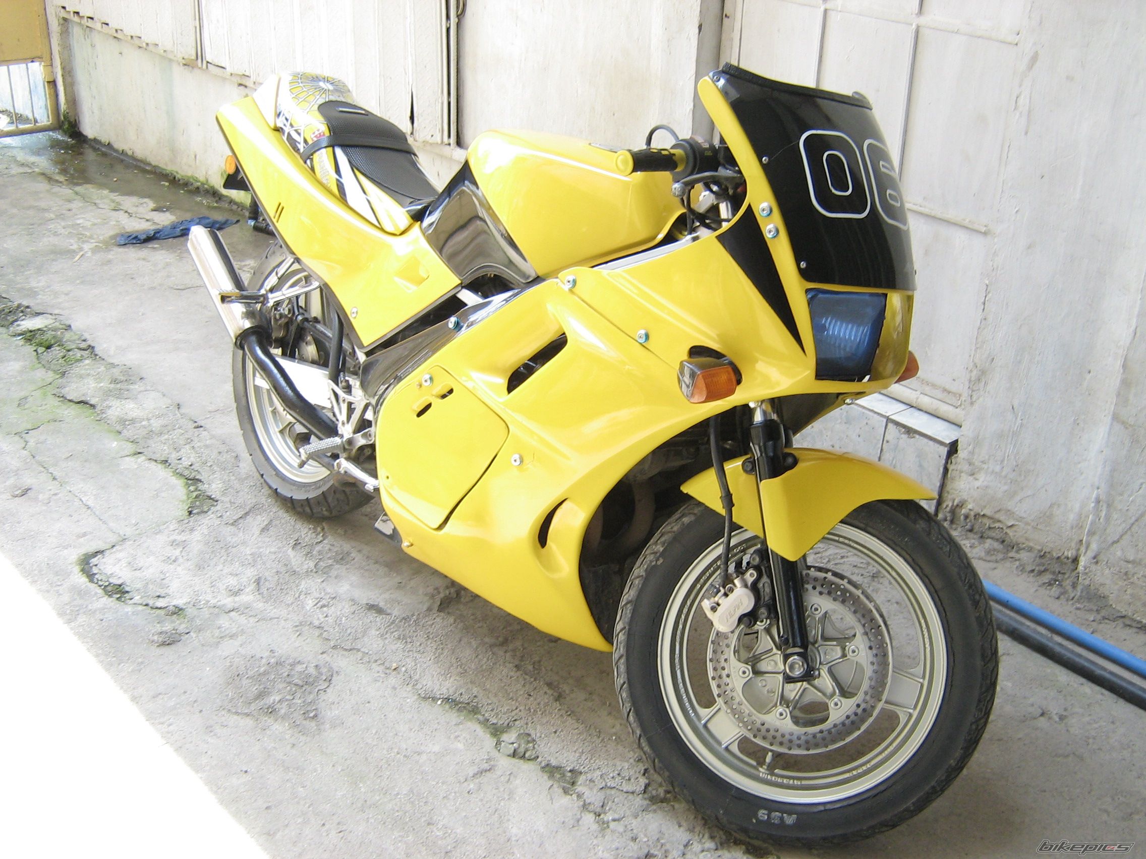 Bike Photo 950431