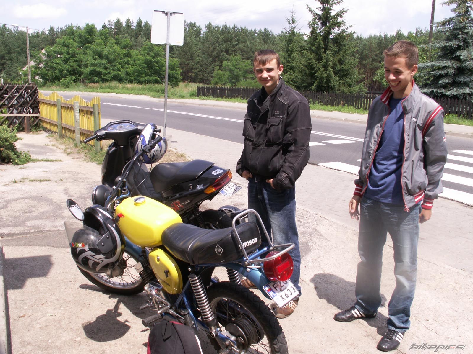 Bike Photo 950496