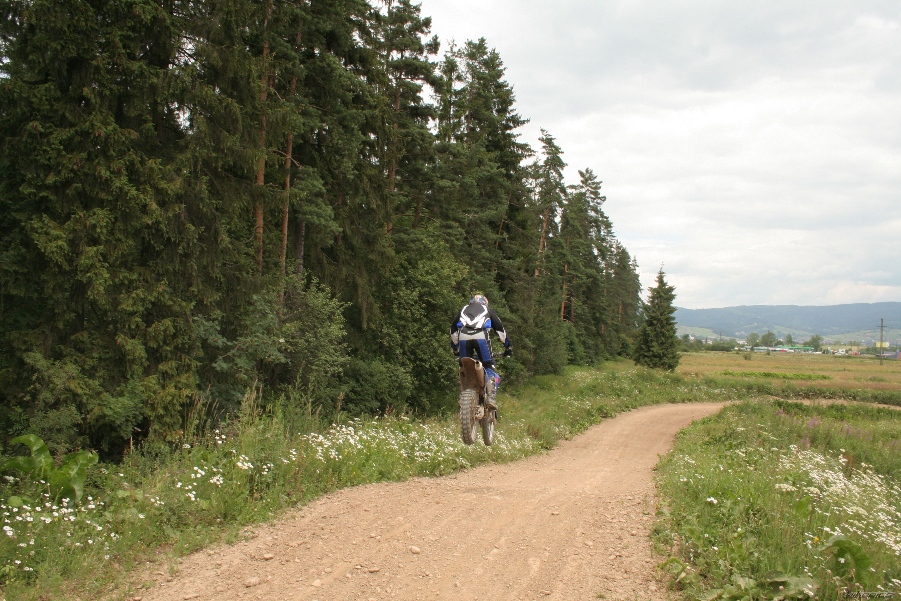 Bike Photo 950515