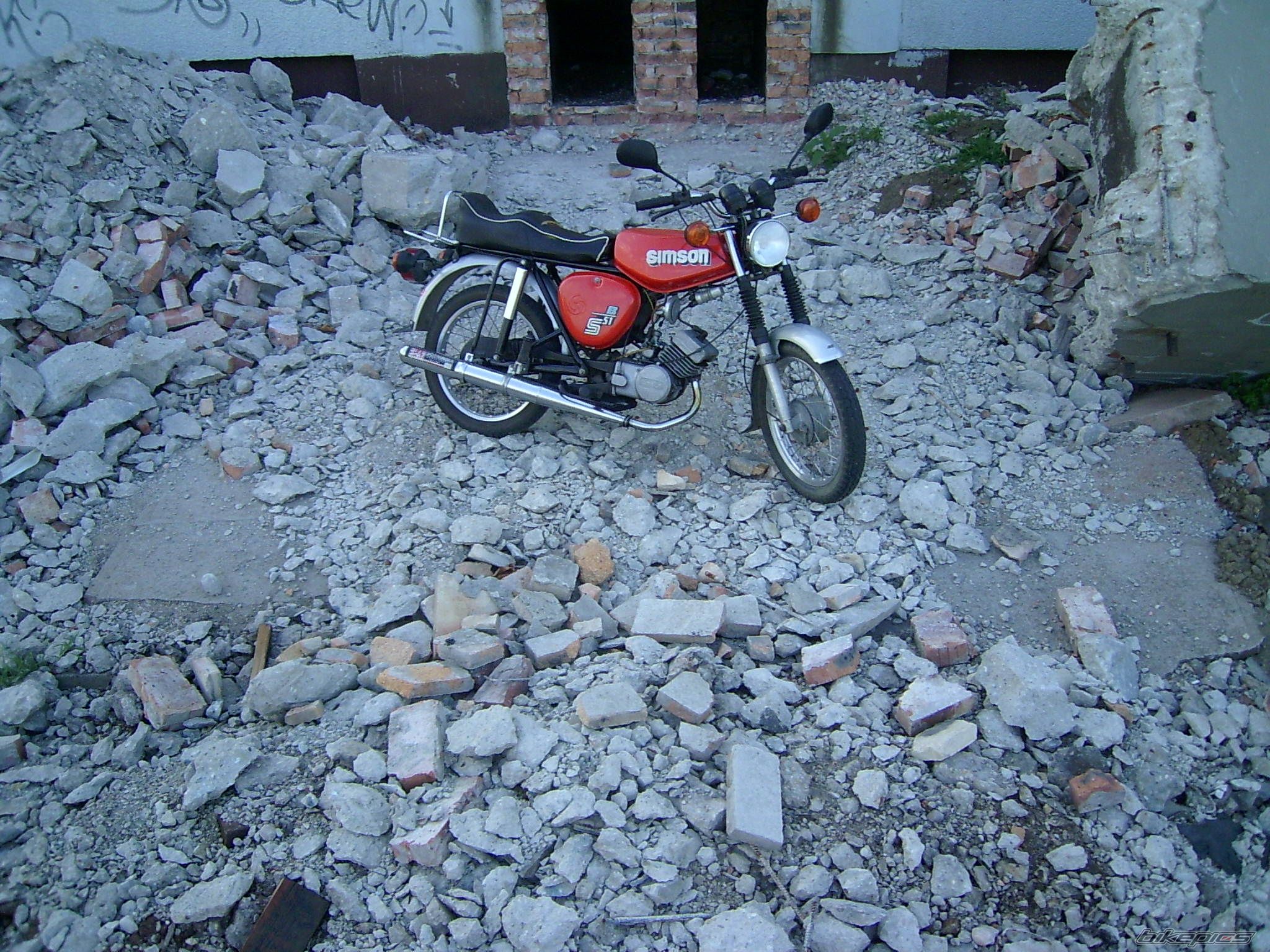 Bike Photo 950718