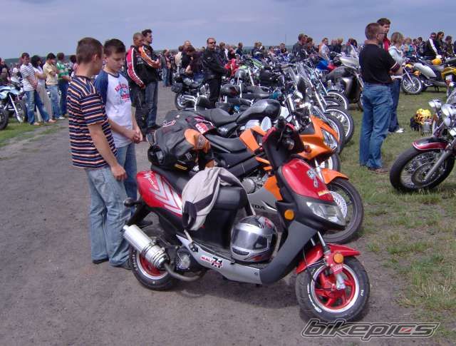 Bike Photo 950727