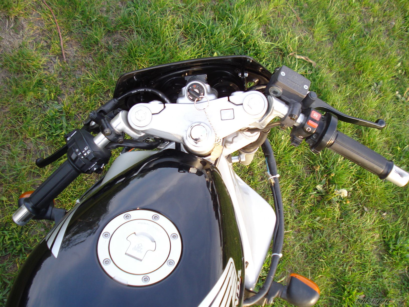 Photo 950896