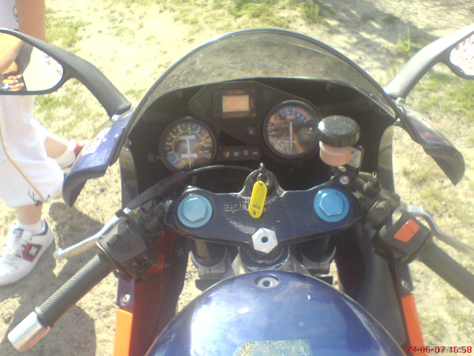 Photo 950909