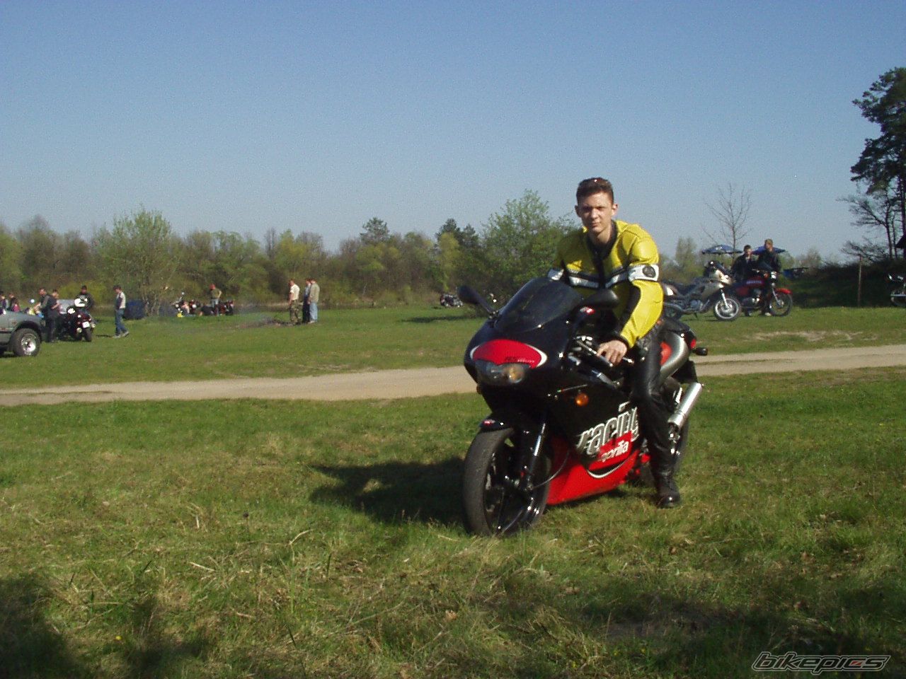 Bike Photo 951693